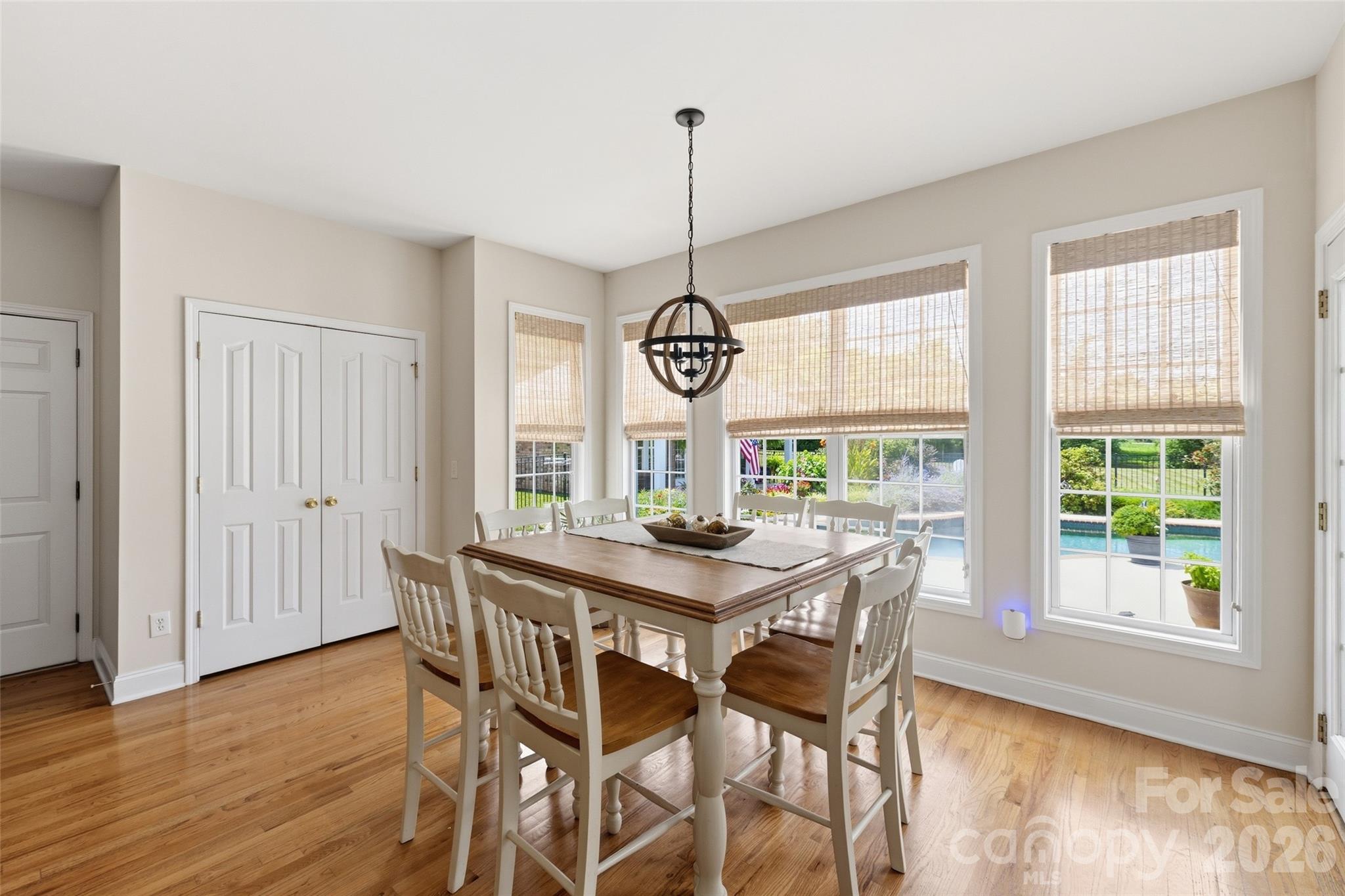 6006 Embassy Court — Wesley Chapel
