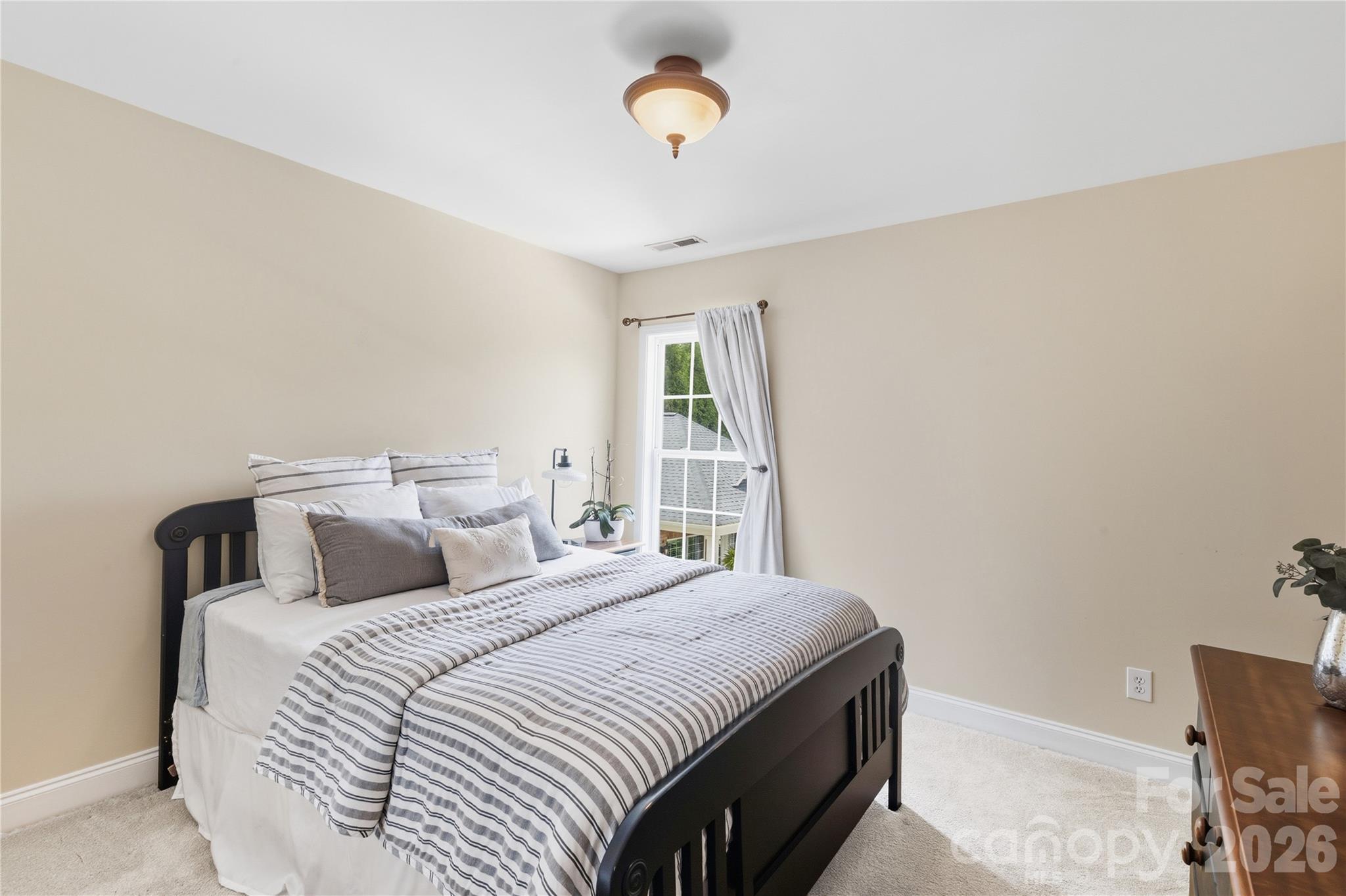 6006 Embassy Court — Wesley Chapel