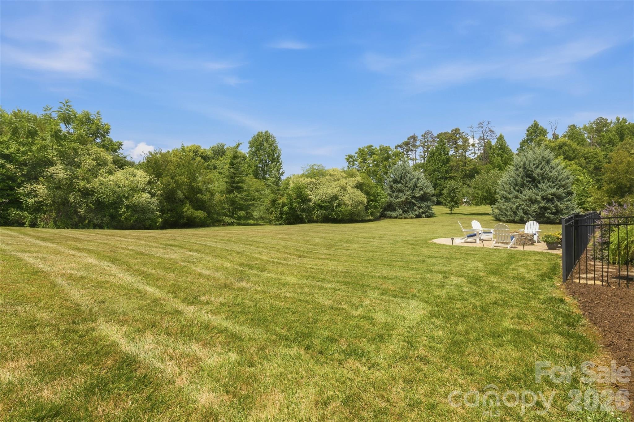 6006 Embassy Court — Wesley Chapel