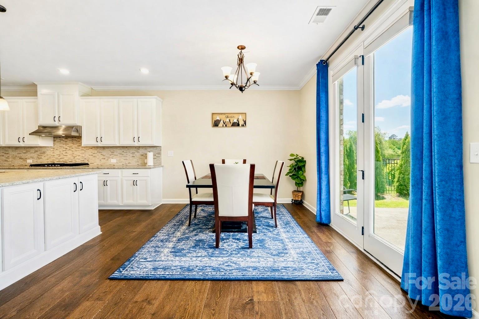 8337 Breton Way — Harrisburg
