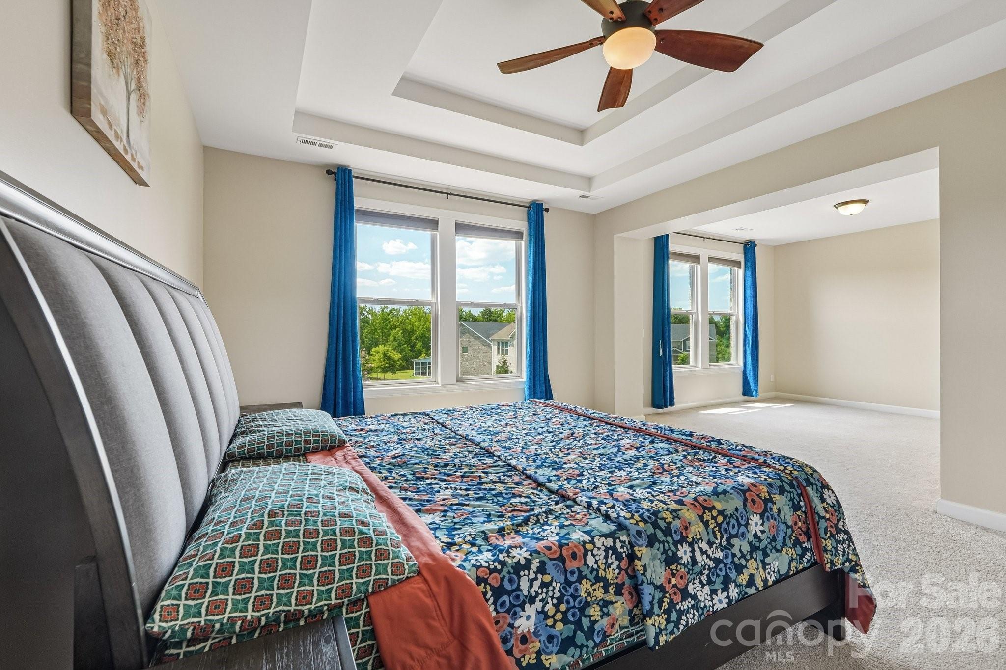 8337 Breton Way — Harrisburg
