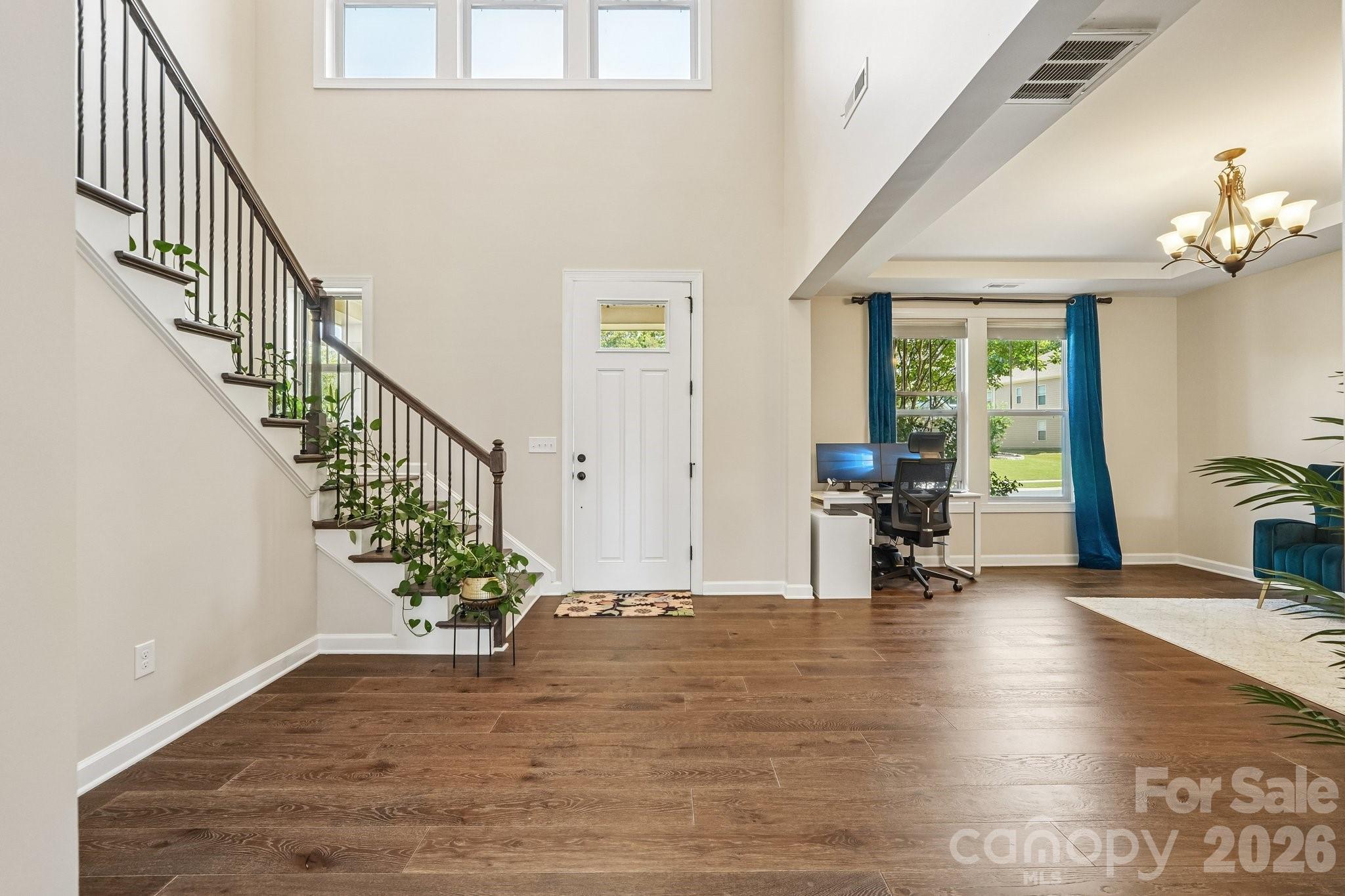 8337 Breton Way — Harrisburg