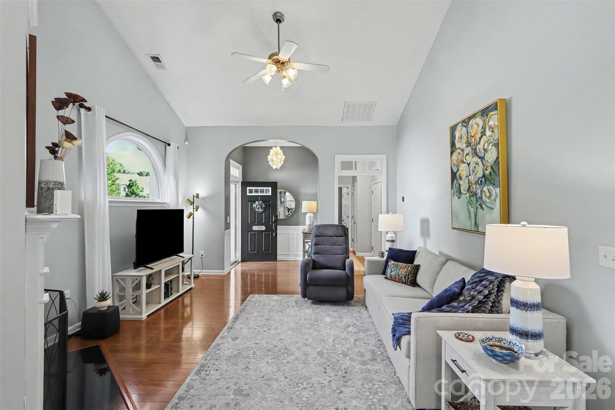 200 Park View Drive — Belmont