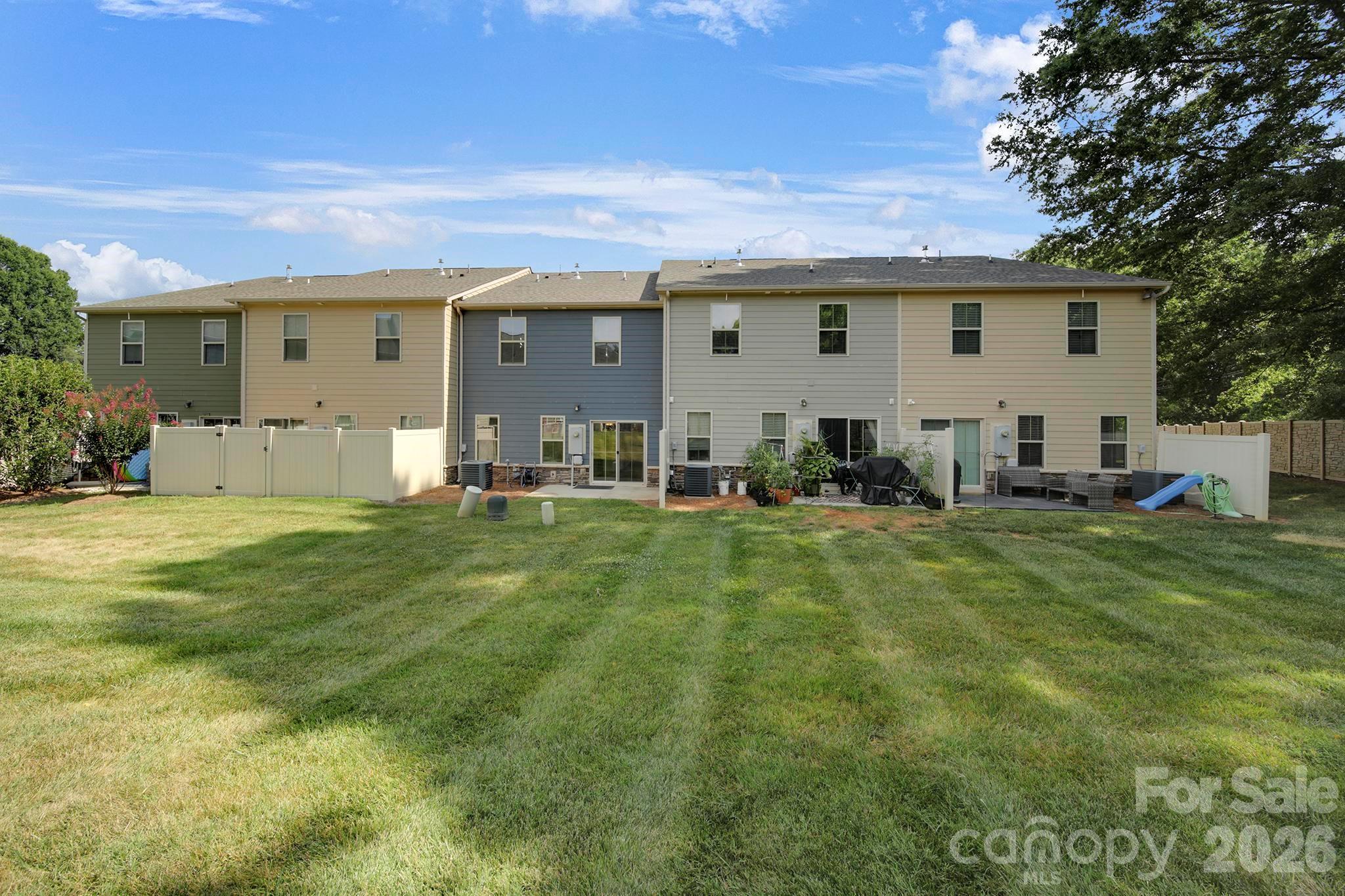 502 Park Meadows Drive — Matthews