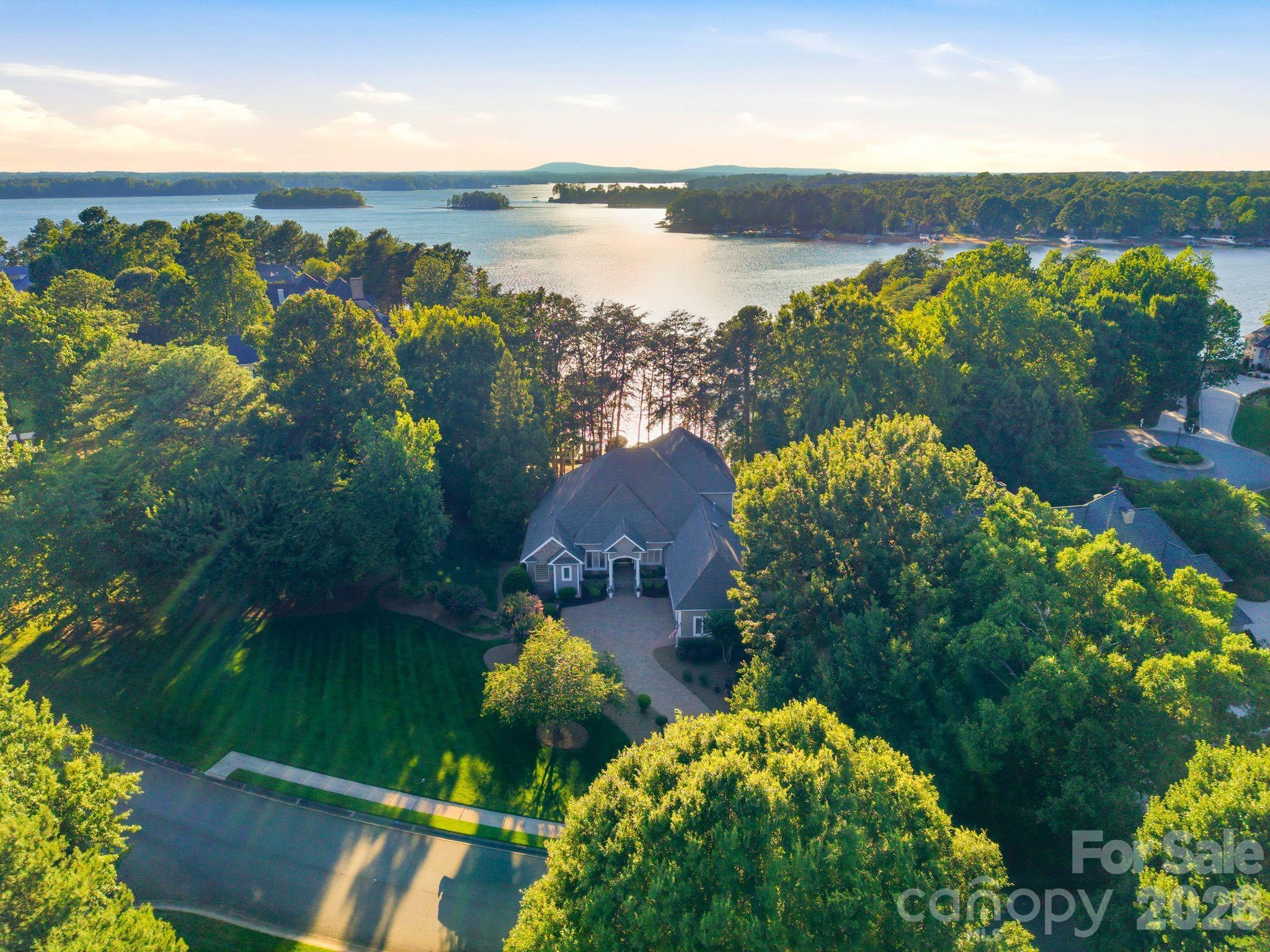 116 Union Chapel Drive — Mooresville