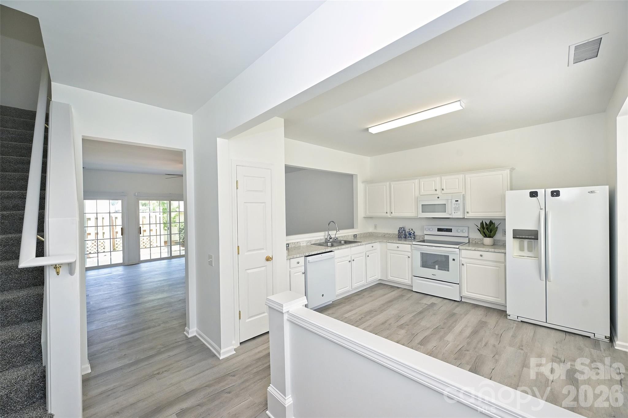 3160 Mannington Drive — Charlotte
