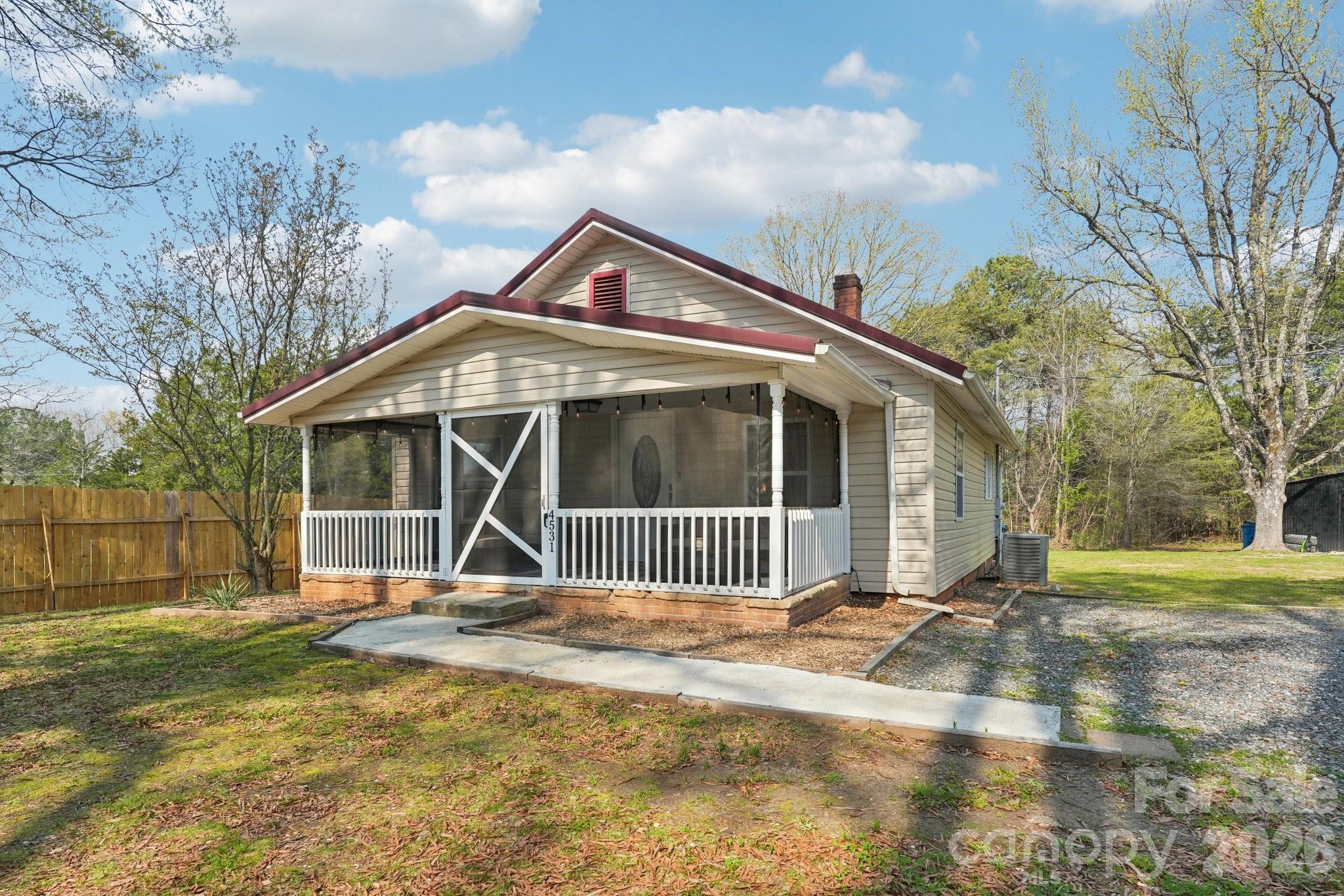4531 Springs Road — Conover