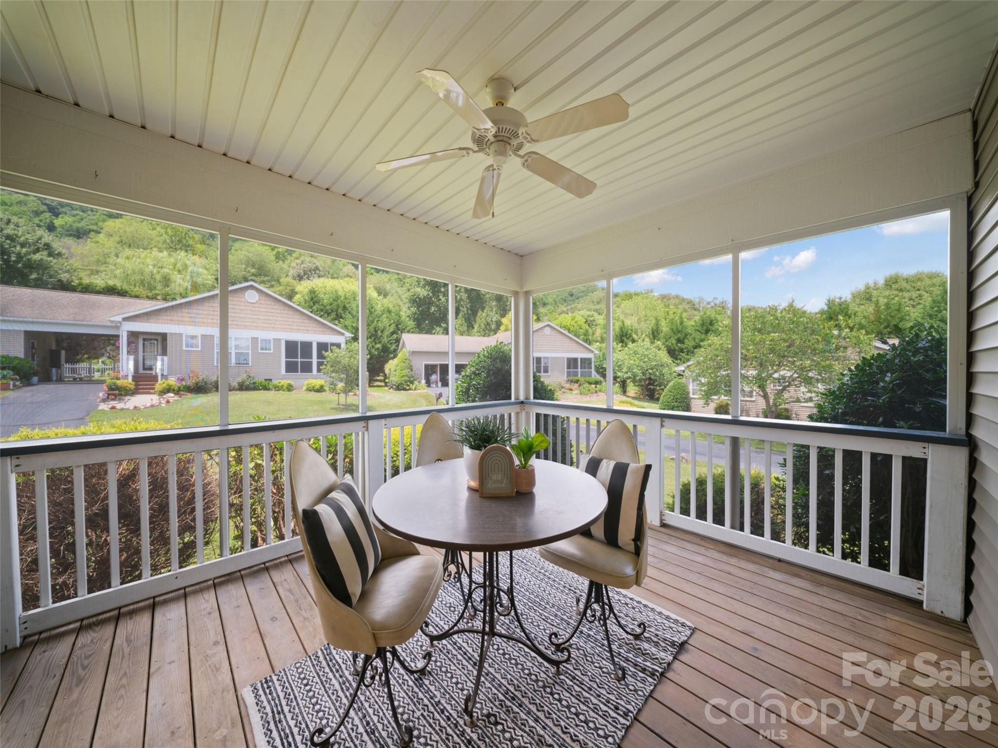 107 Cottage Loop — Waynesville