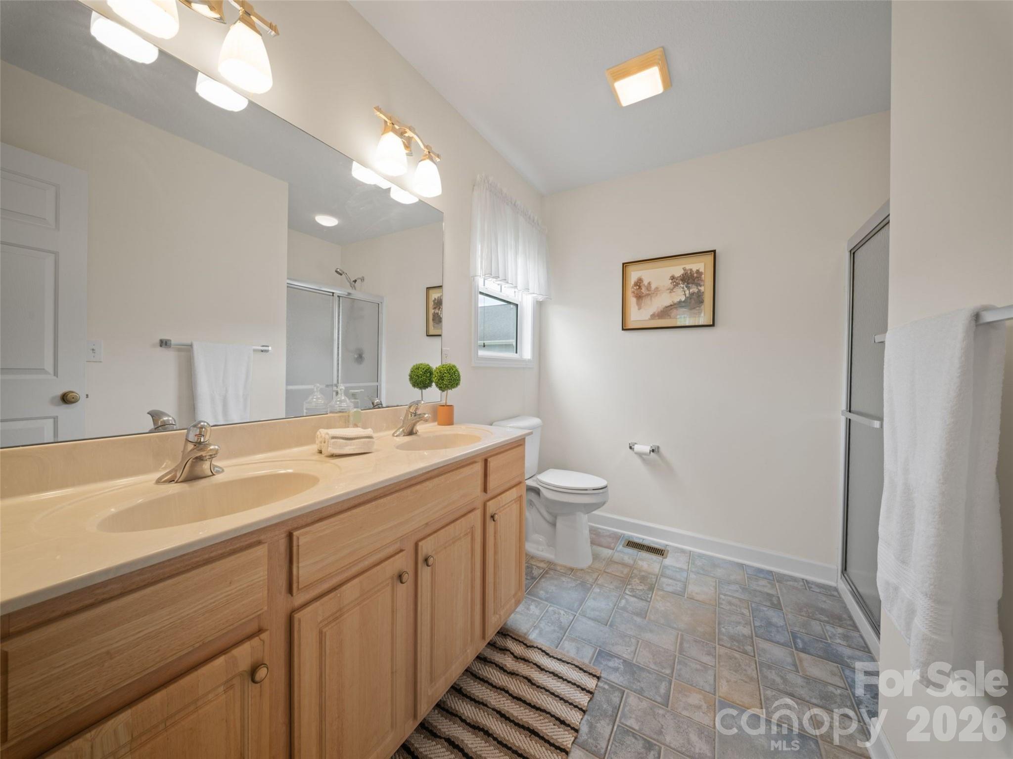 107 Cottage Loop — Waynesville