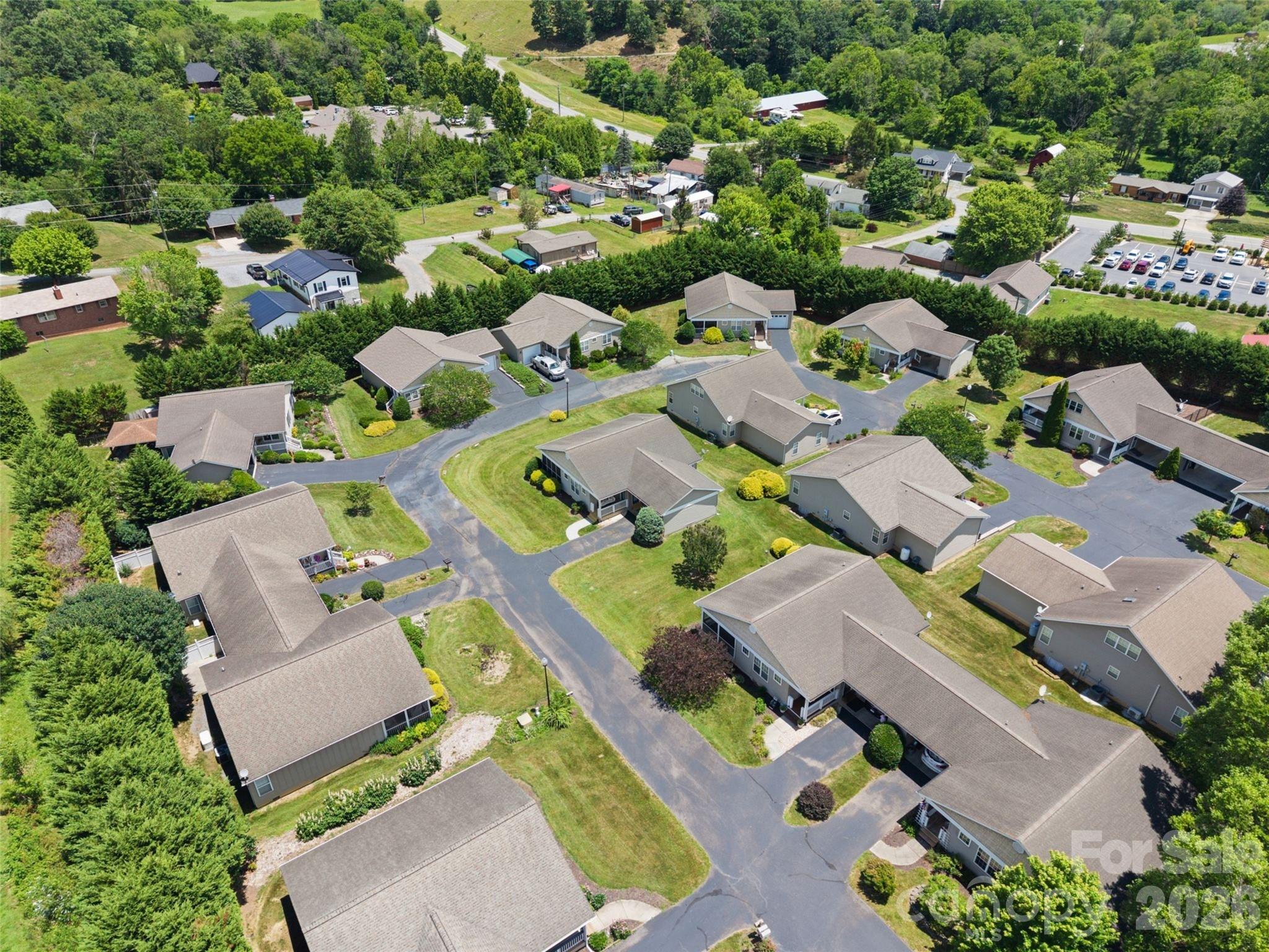 107 Cottage Loop — Waynesville