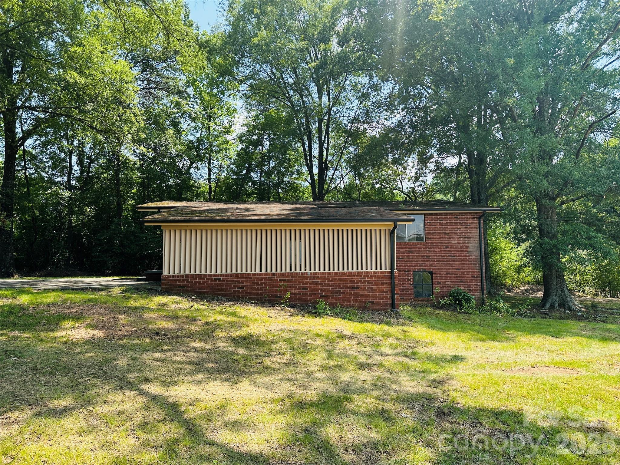14 Pop Davis Road — Taylorsville