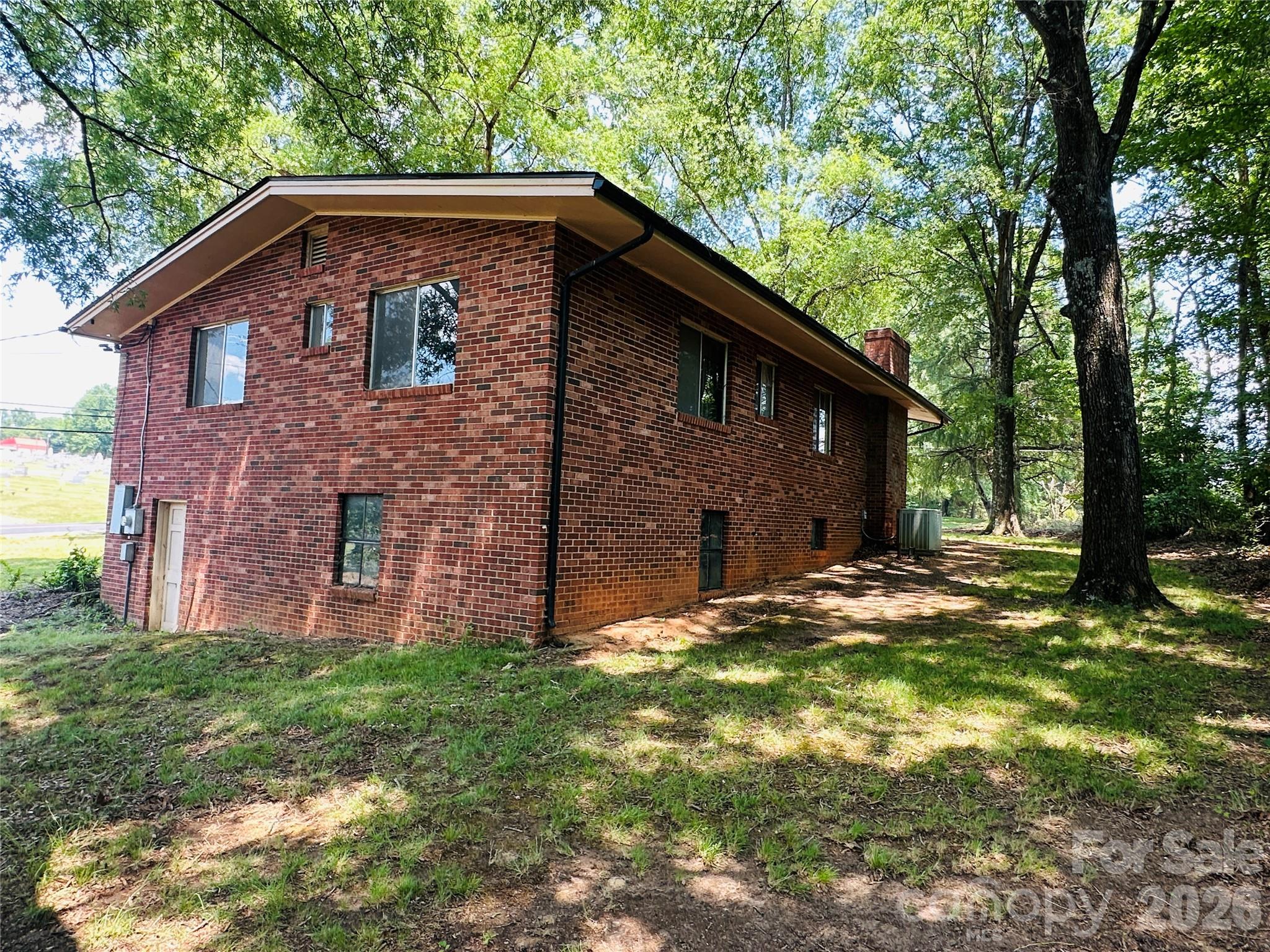 14 Pop Davis Road — Taylorsville
