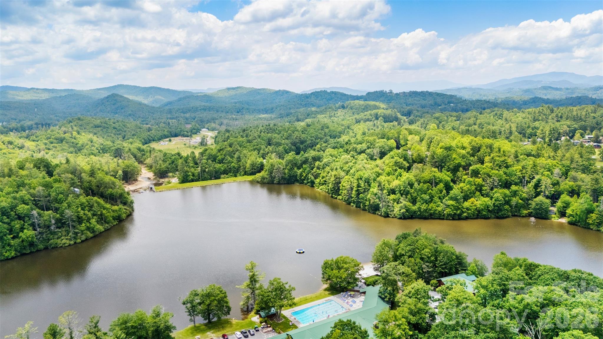 180 Longview Road — Newland