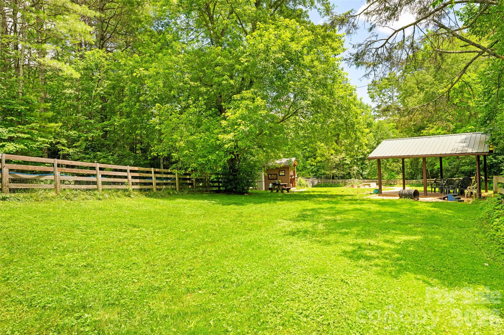 180 Longview Road — Newland