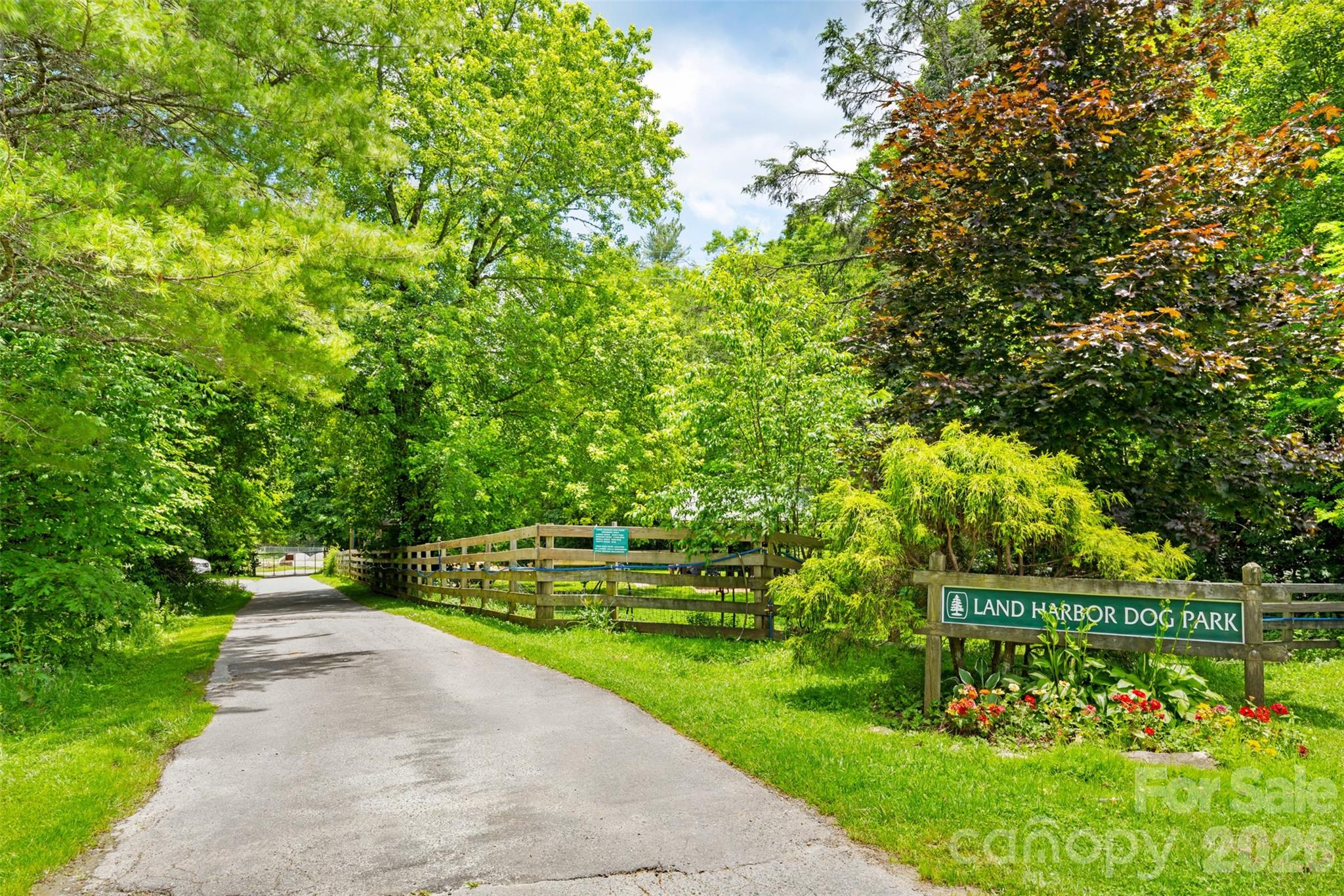 180 Longview Road — Newland