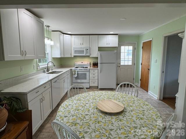 7644 Bramblewood Drive — Charlotte