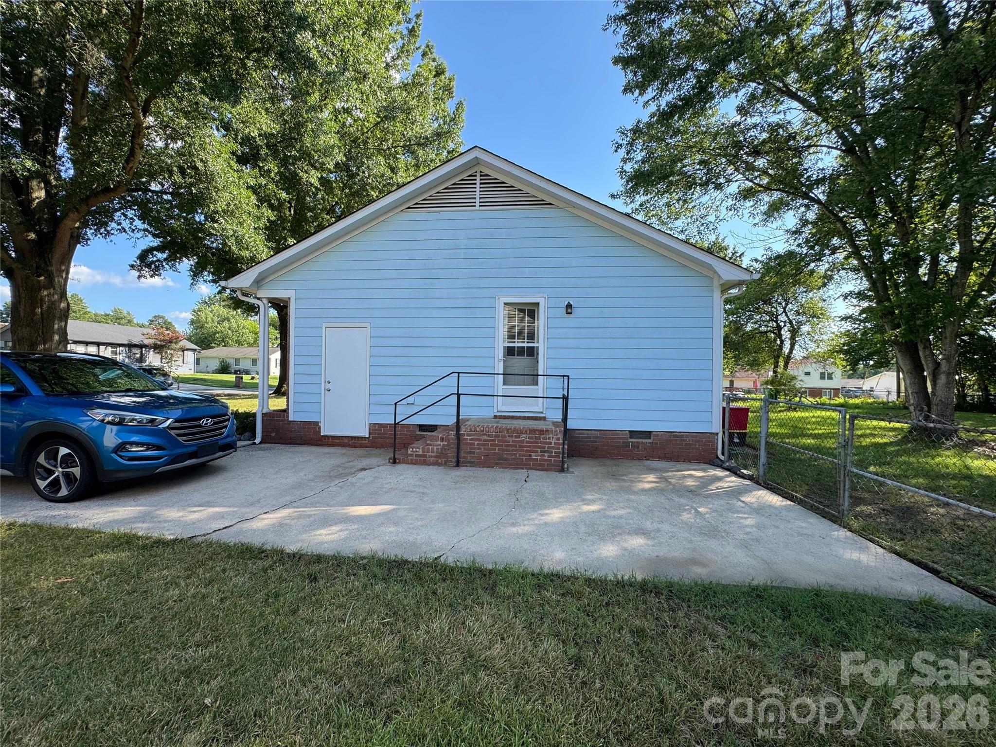 7644 Bramblewood Drive — Charlotte