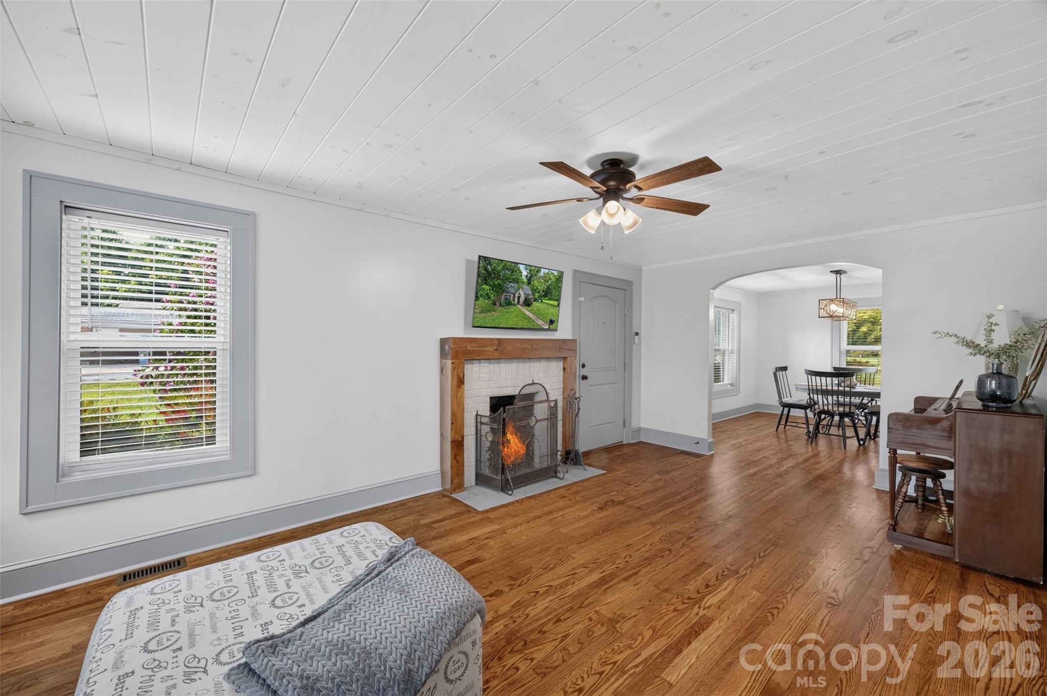 3085 US 70 Highway E — Morganton