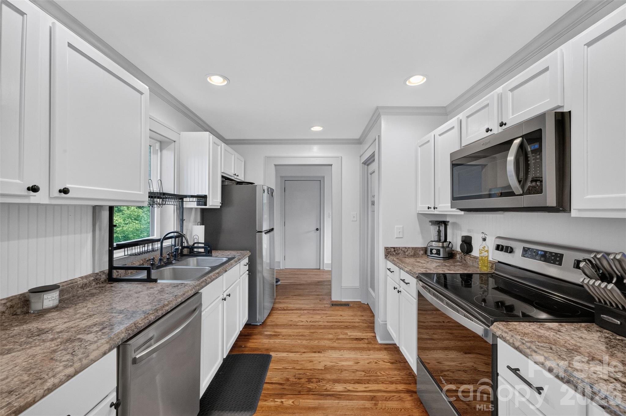 3085 US 70 Highway E — Morganton