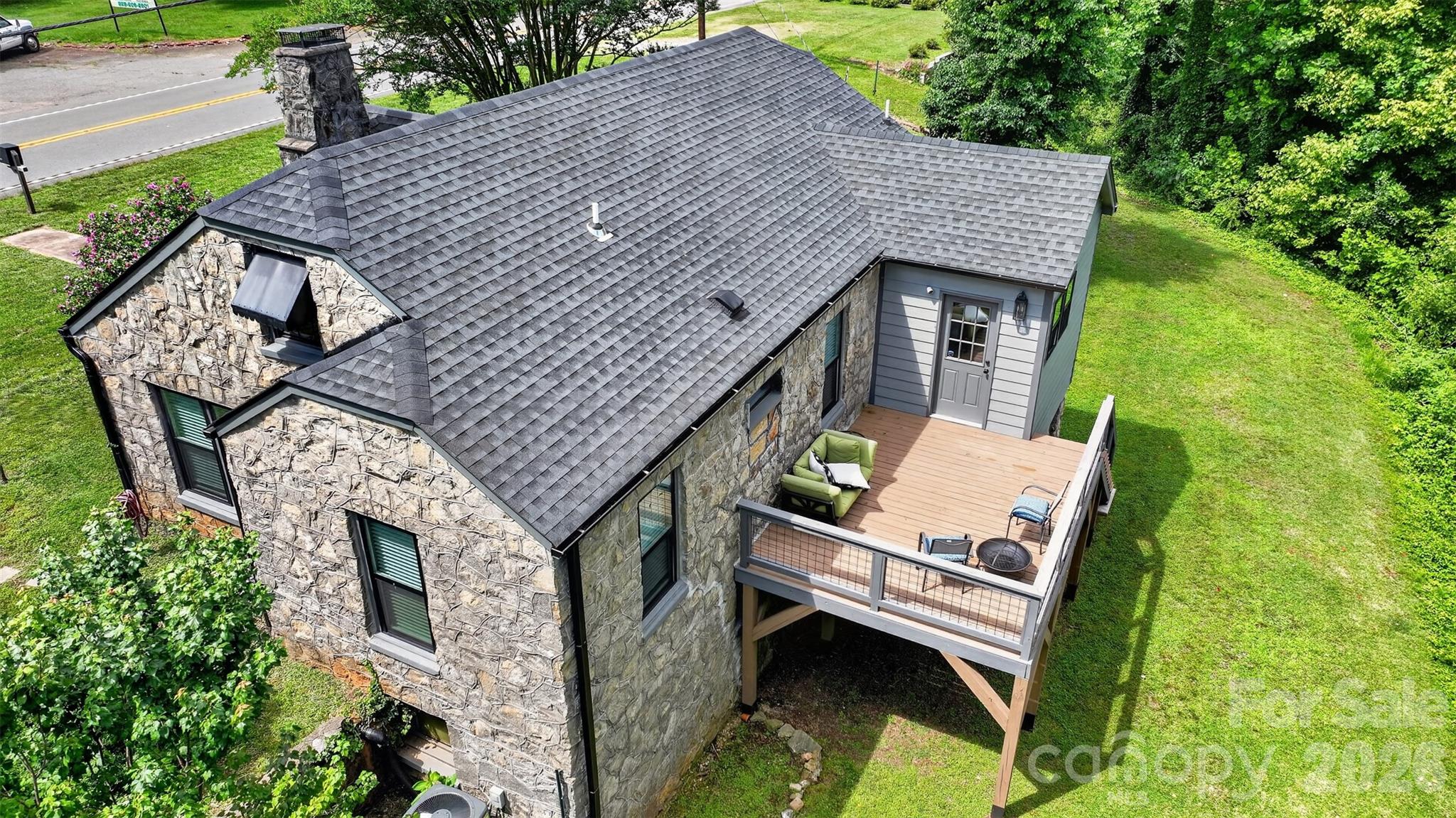 3085 US 70 Highway E — Morganton