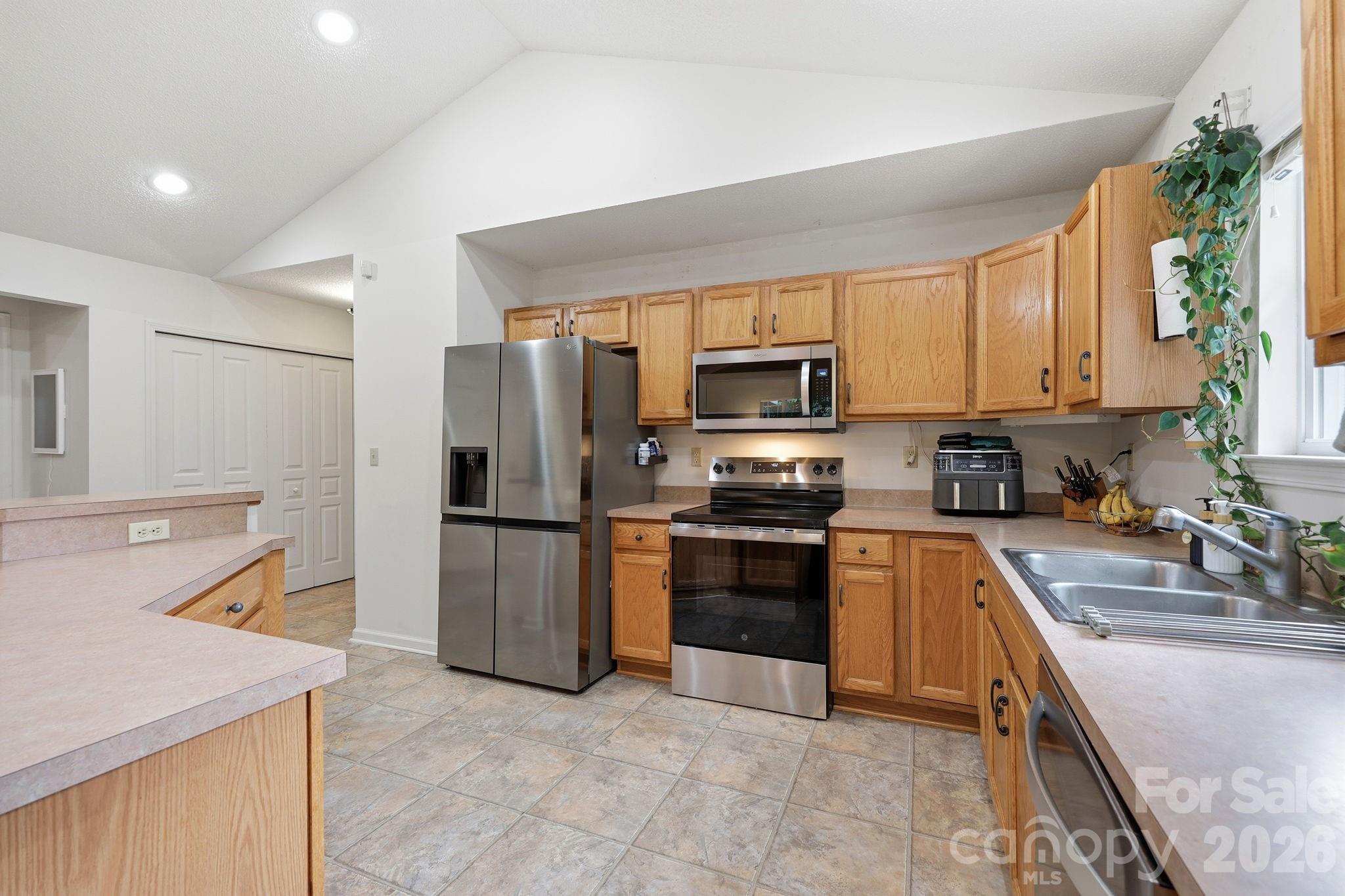 51 Sunview Circle — Arden