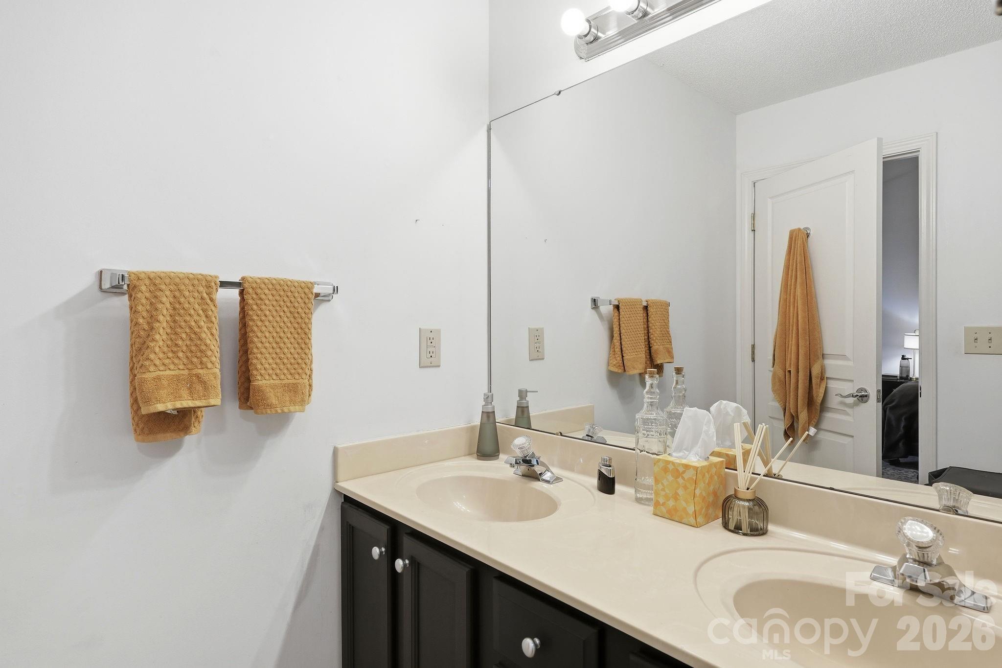 51 Sunview Circle — Arden