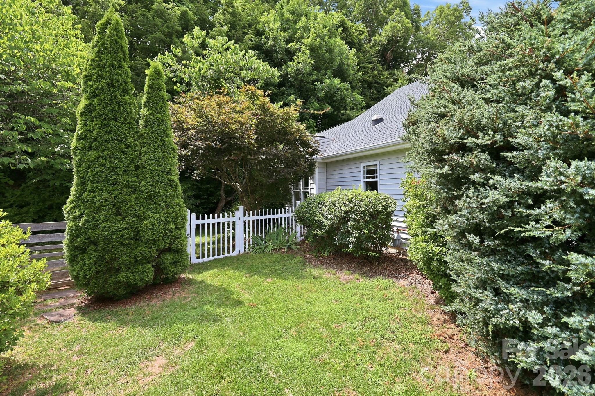 51 Sunview Circle — Arden