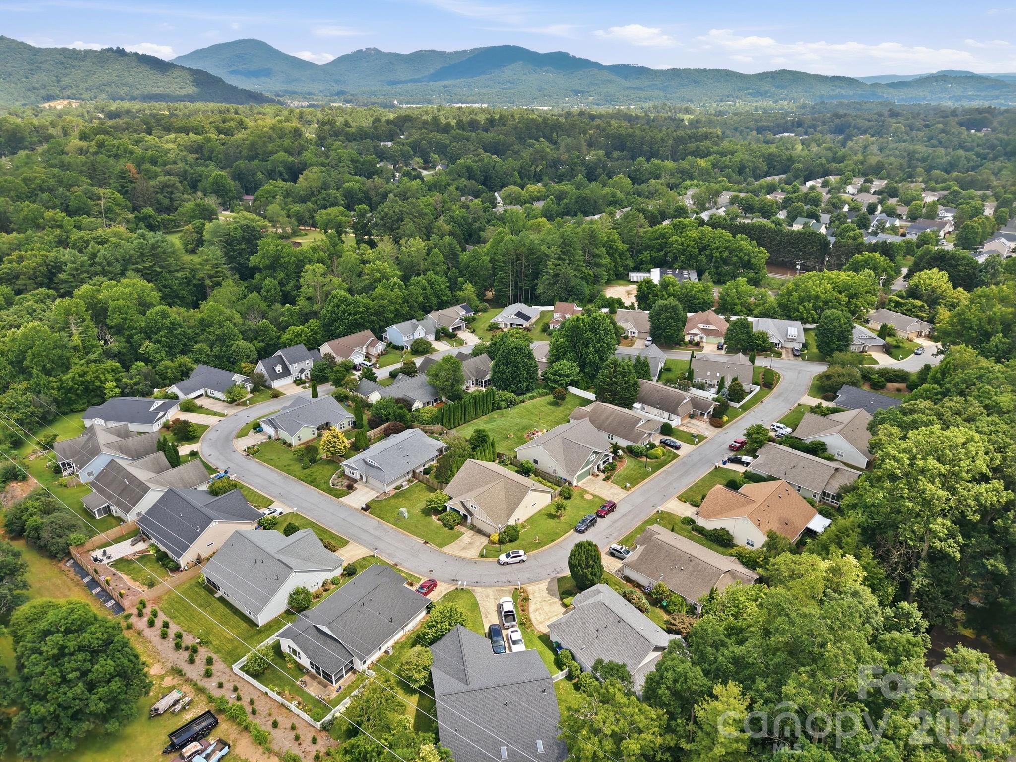 51 Sunview Circle — Arden