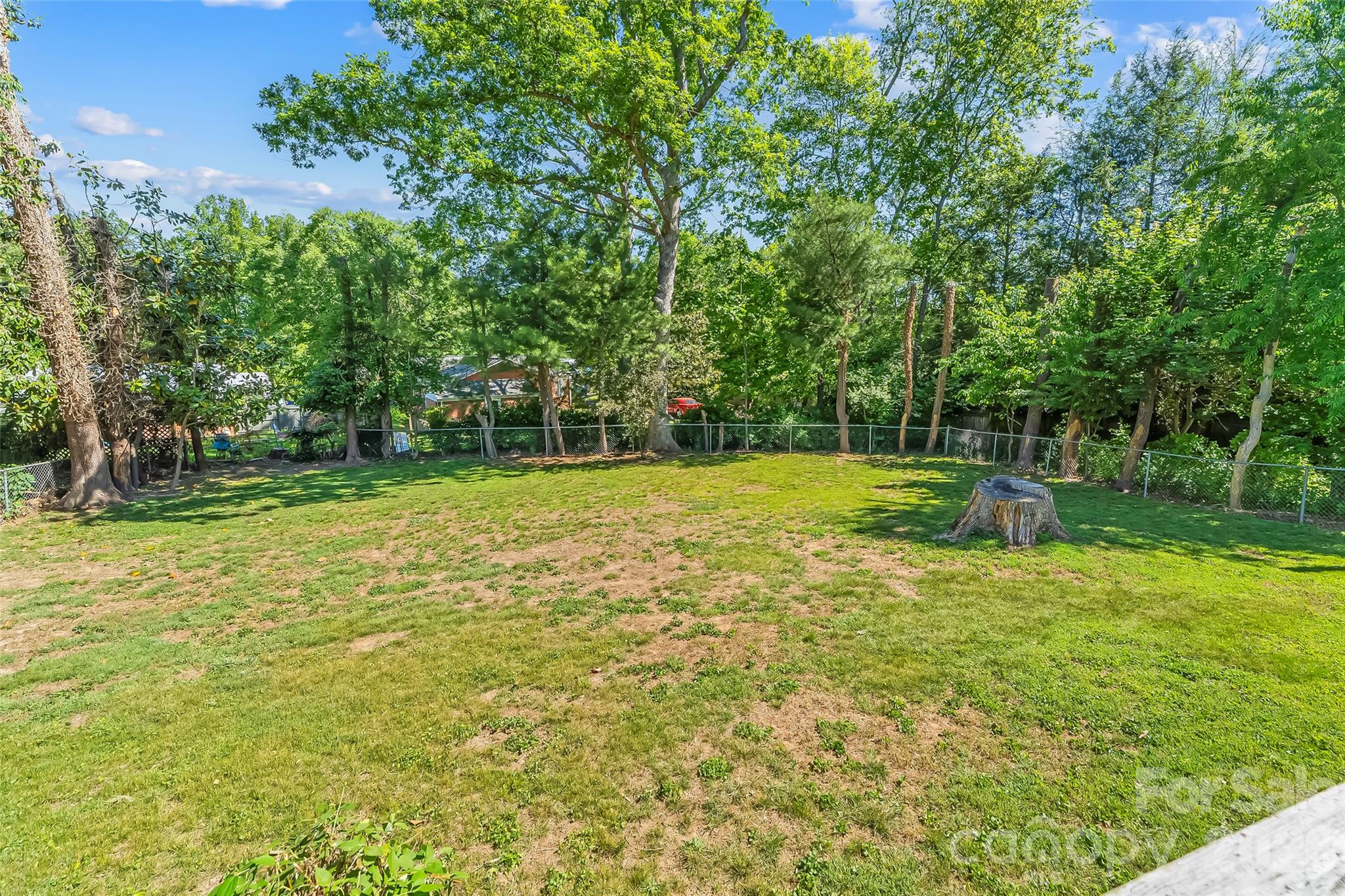 19 Wilburn Road — Asheville