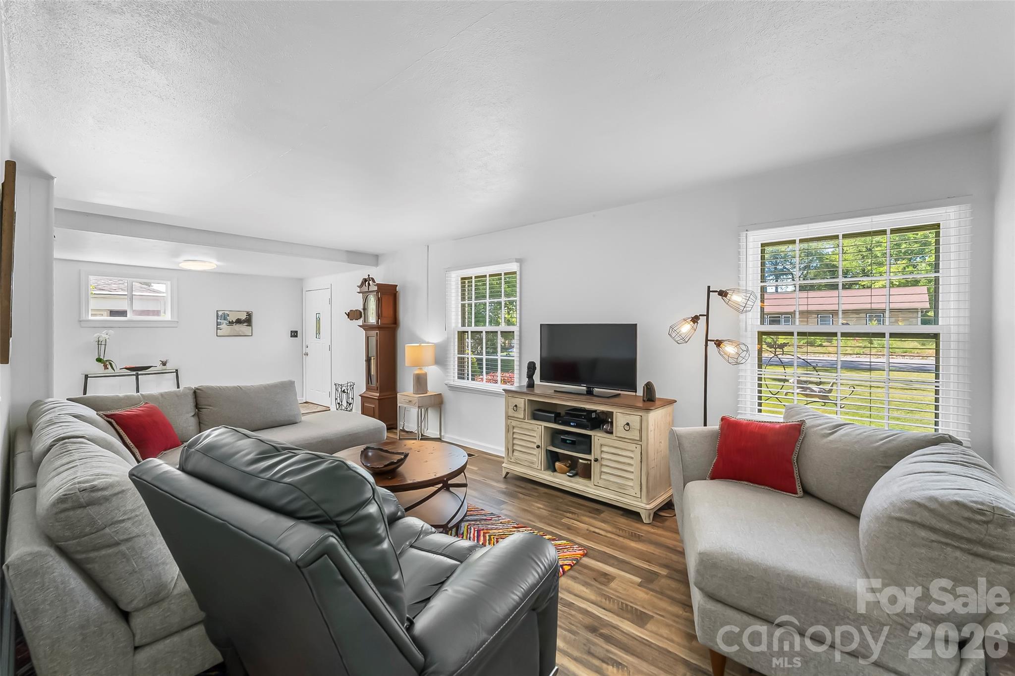 19 Wilburn Road — Asheville