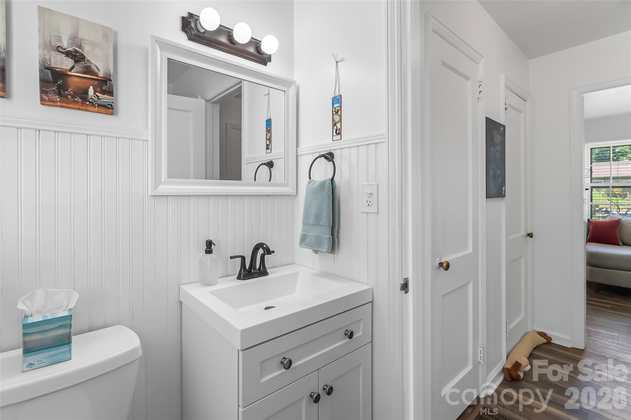 19 Wilburn Road — Asheville