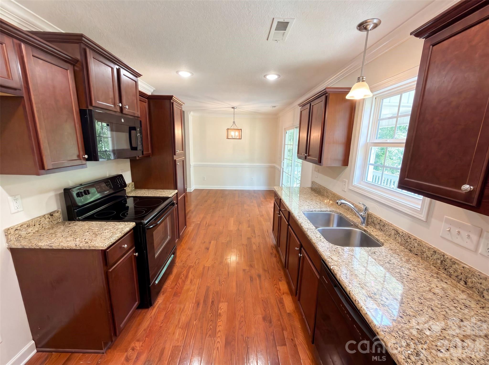 494 Hall Spencer Road — Catawba