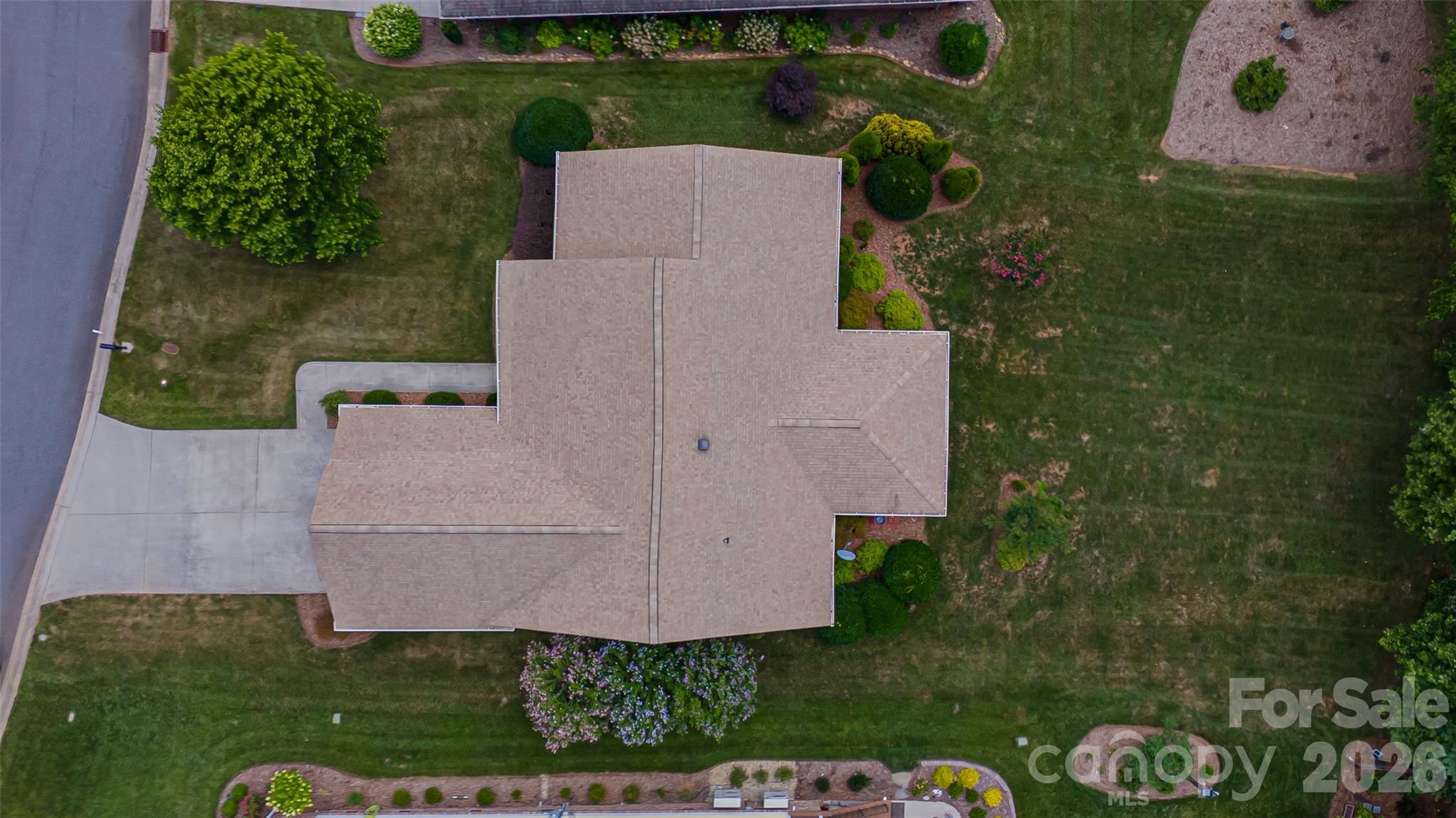 117 Beechmont Drive — Morganton