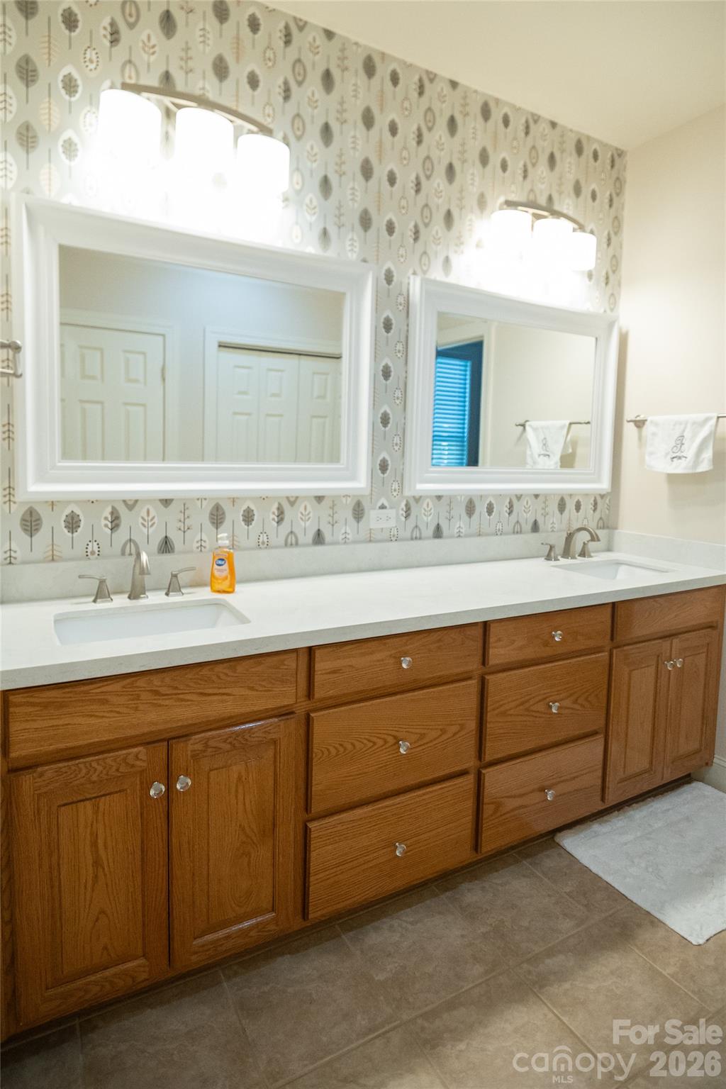 117 Beechmont Drive — Morganton