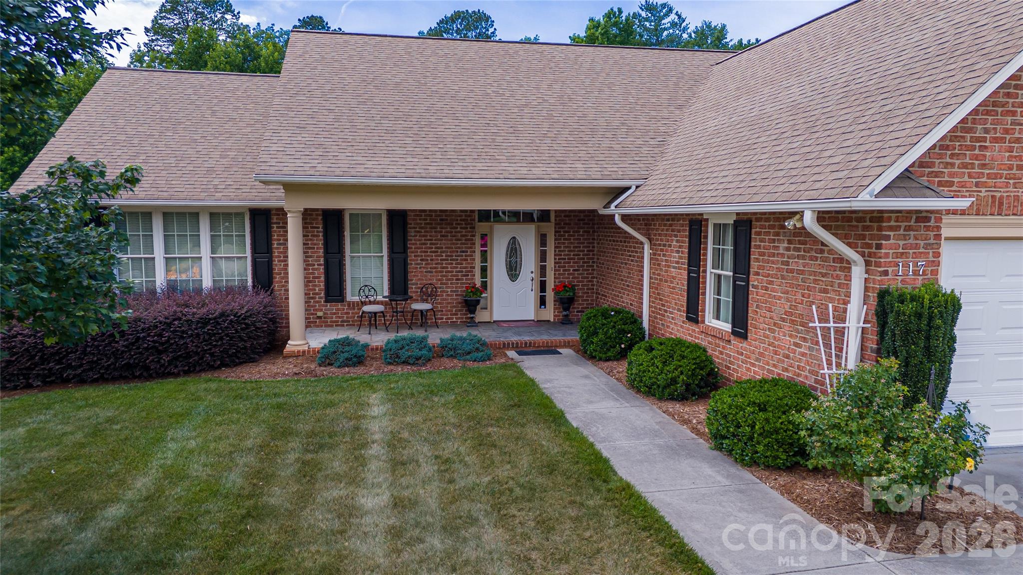 117 Beechmont Drive — Morganton