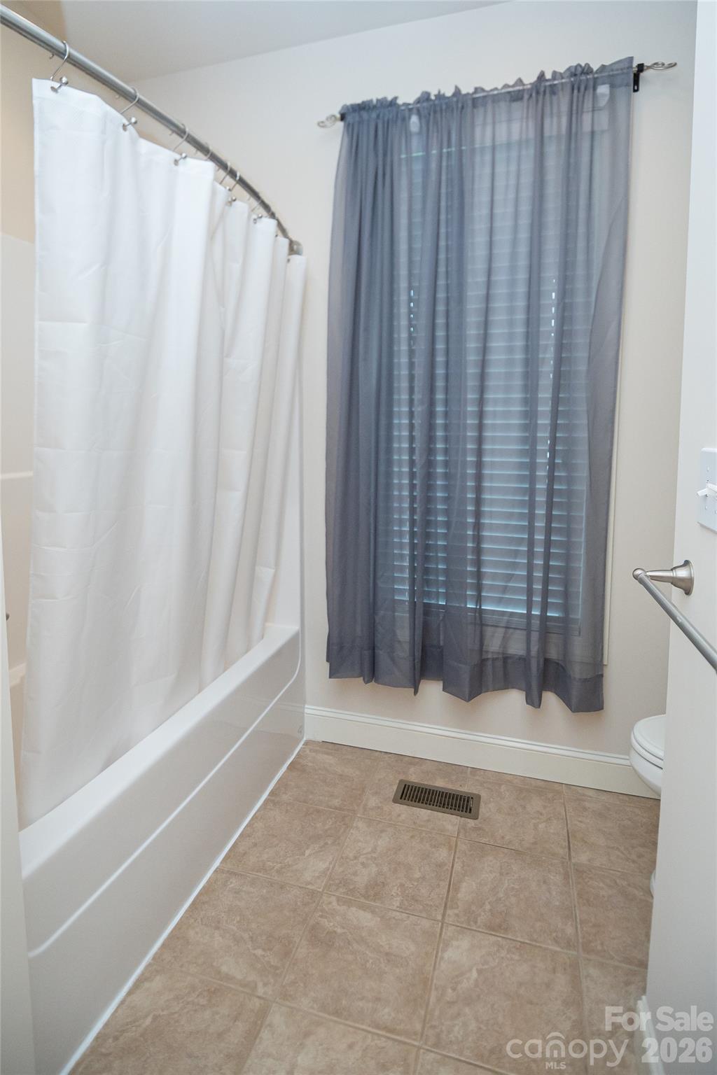 117 Beechmont Drive — Morganton