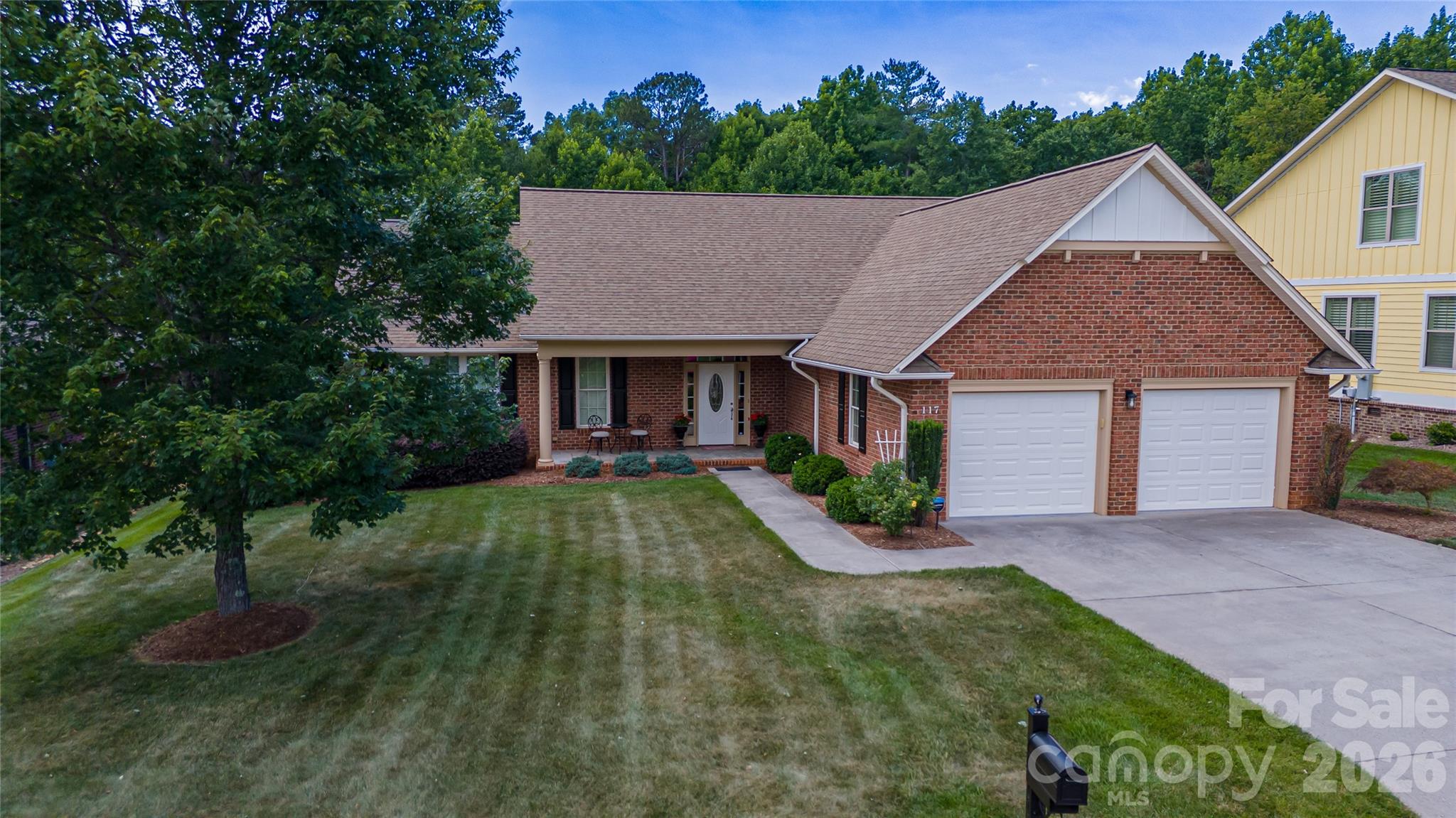 117 Beechmont Drive — Morganton