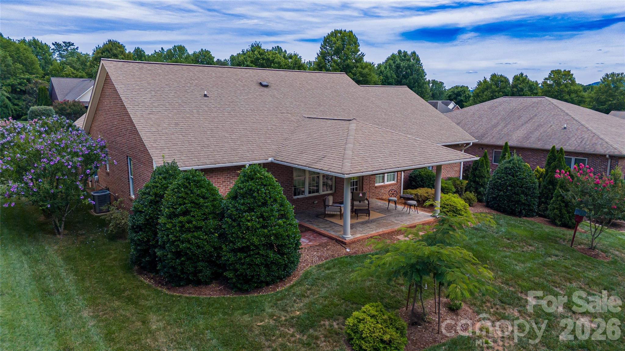 117 Beechmont Drive — Morganton