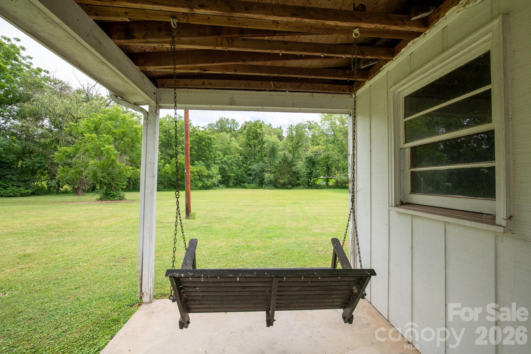 940 Meadowlane Drive NW — Lenoir