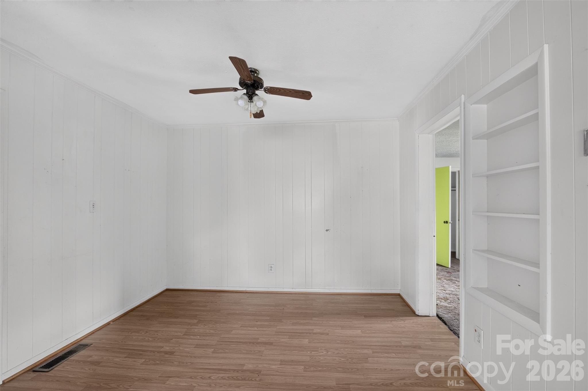 940 Meadowlane Drive NW — Lenoir