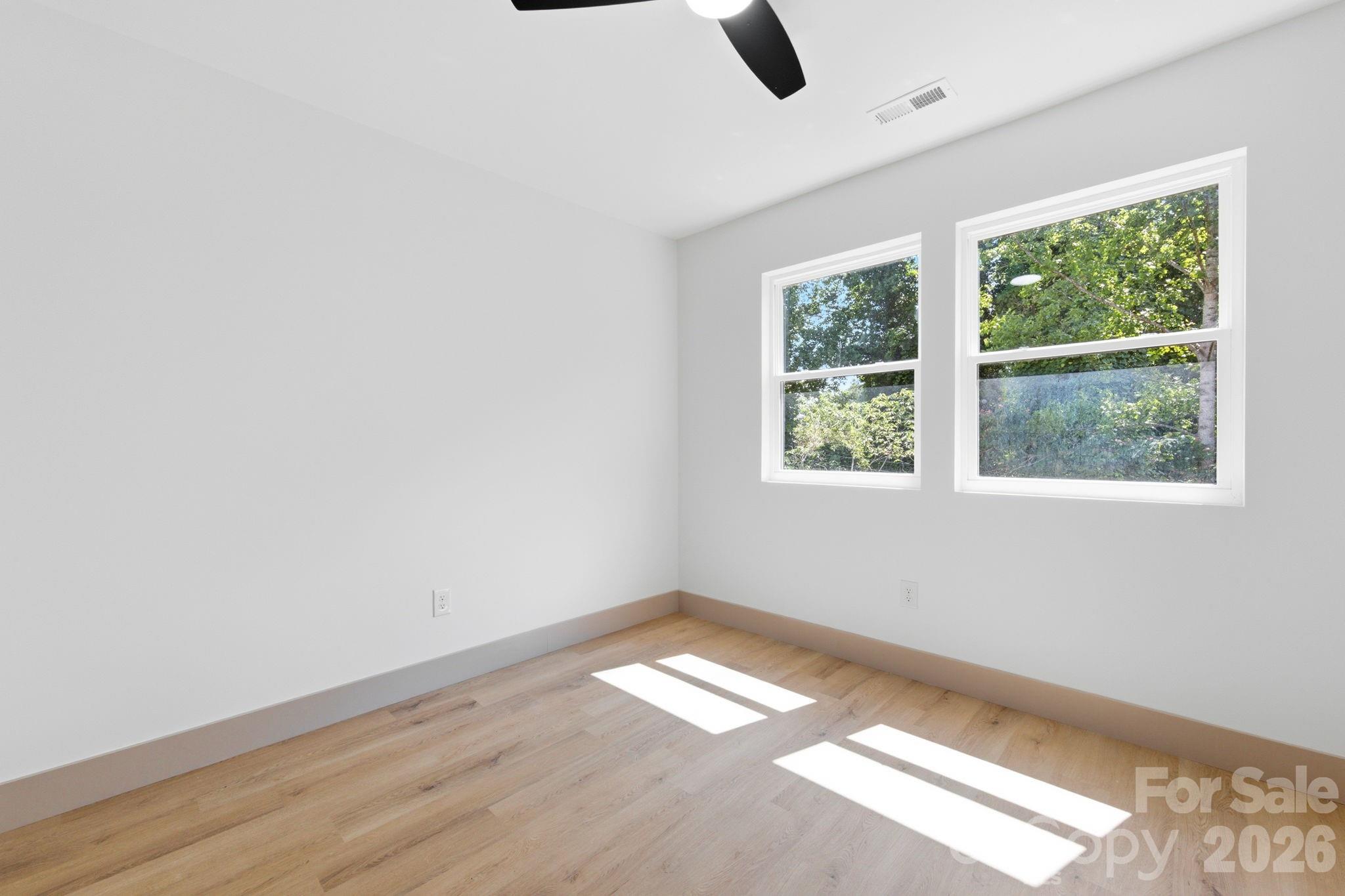 1830 31st Street NE — Hickory