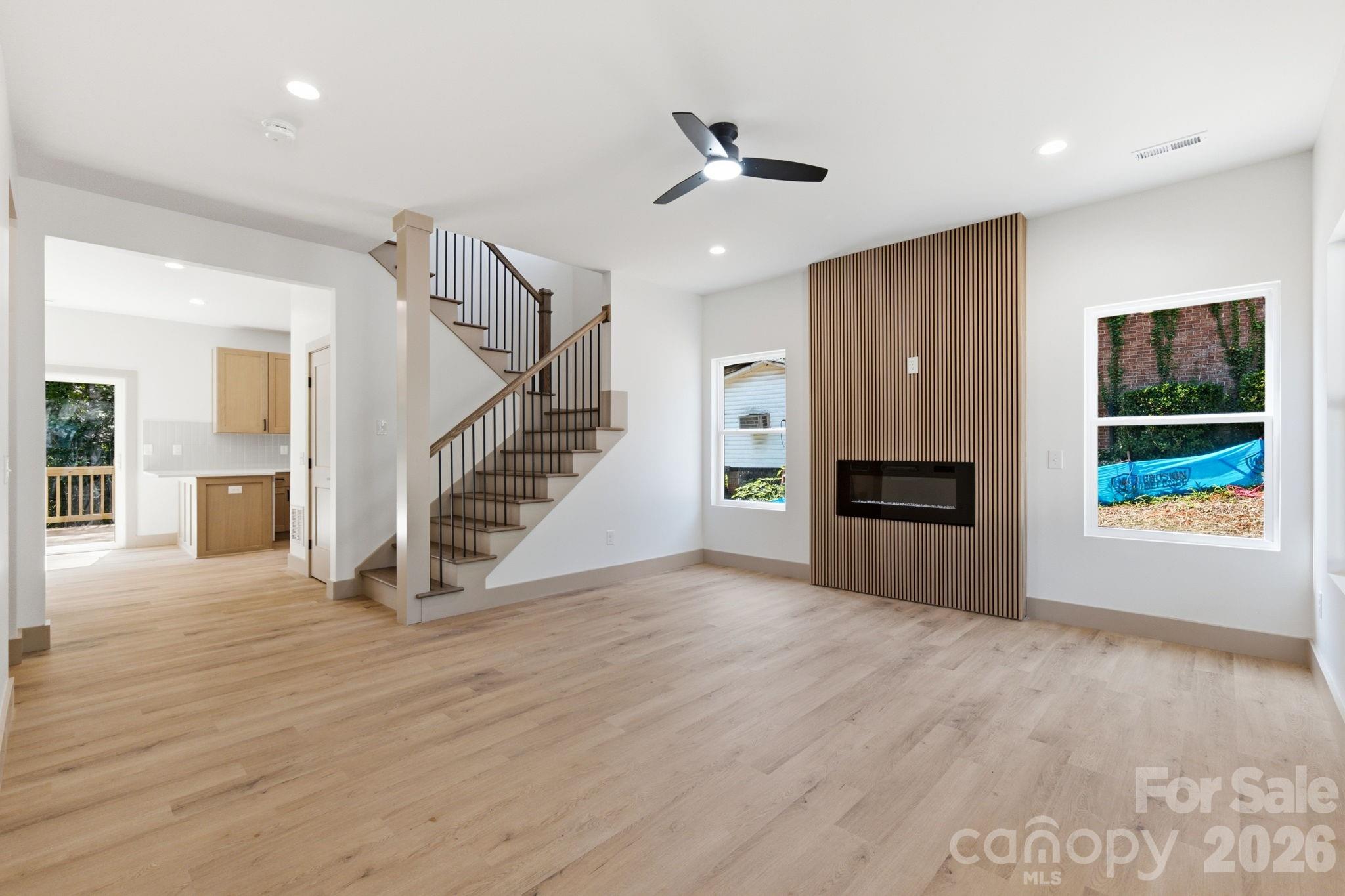 1830 31st Street NE — Hickory