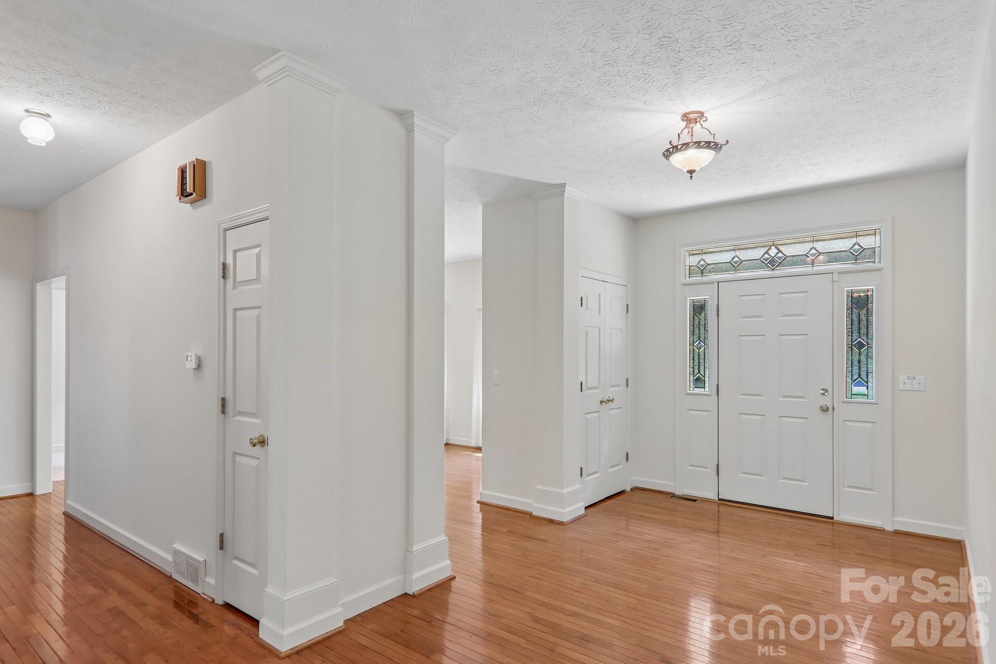 208 Arbor Lane — Hendersonville