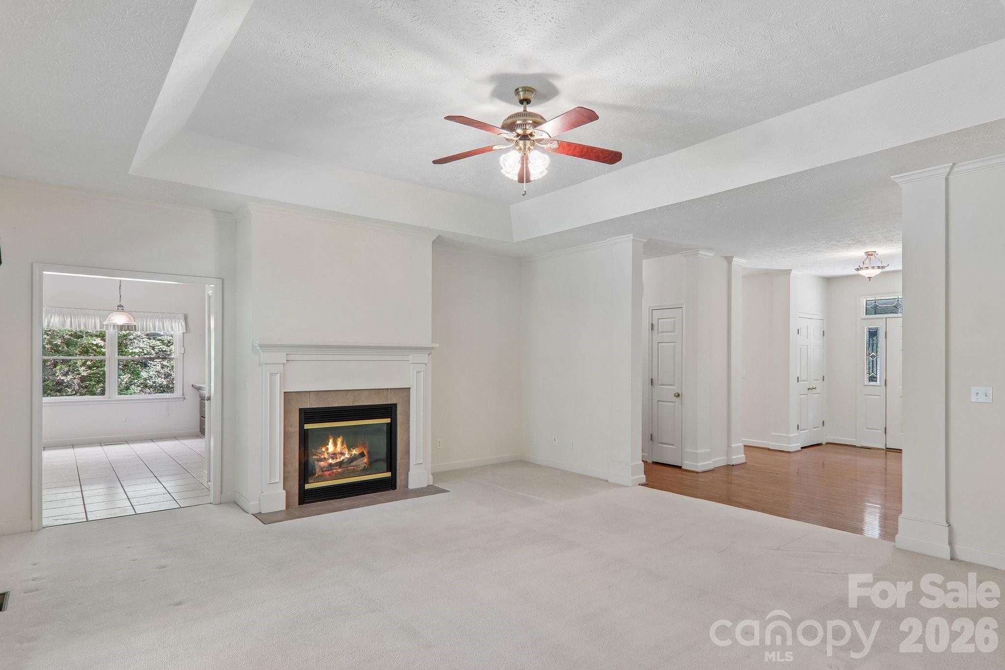 208 Arbor Lane — Hendersonville