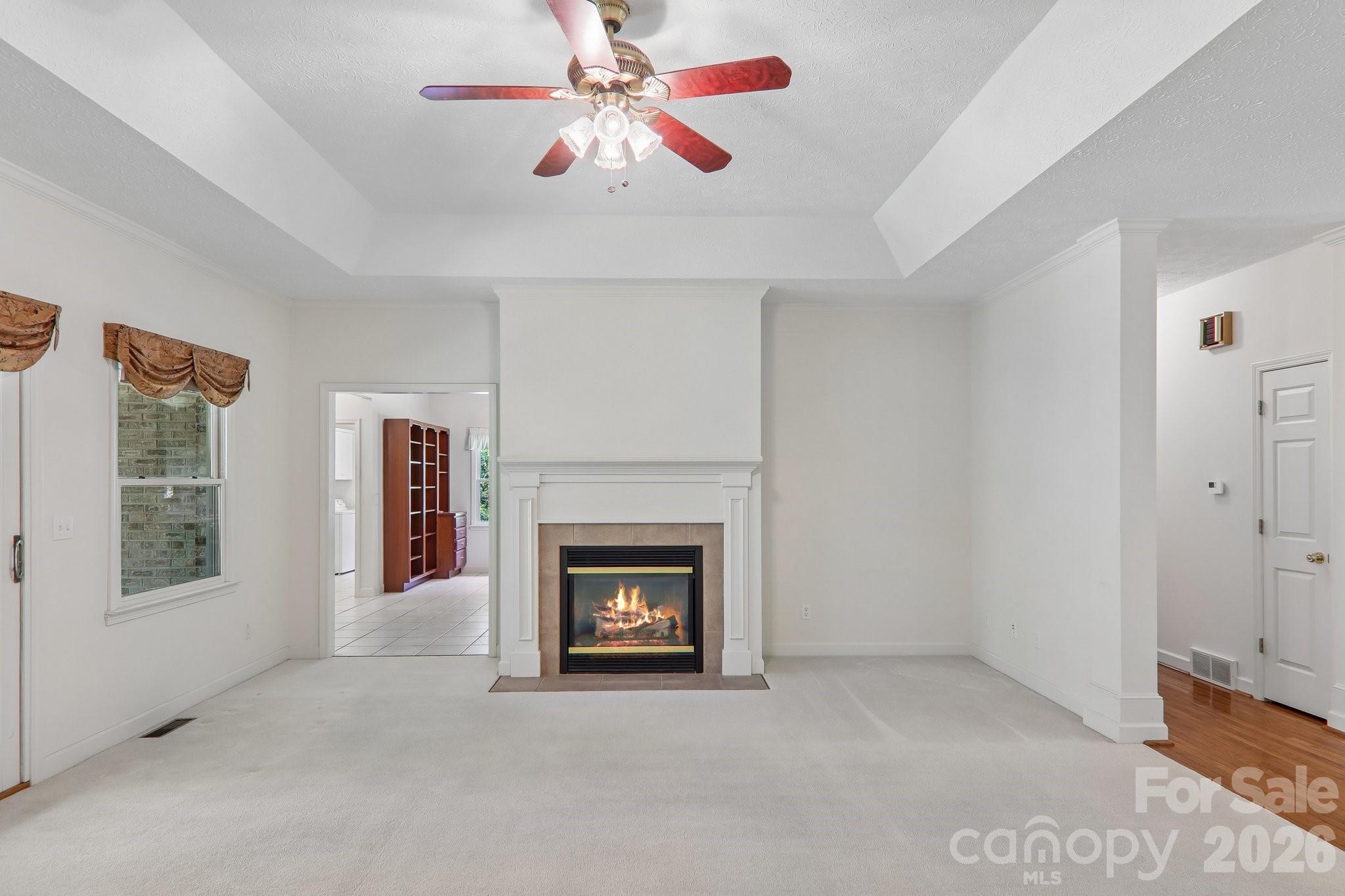 208 Arbor Lane — Hendersonville