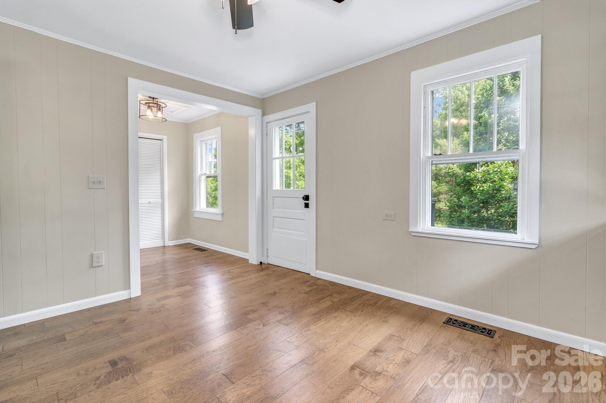 657 Old Fort Road — Fairview