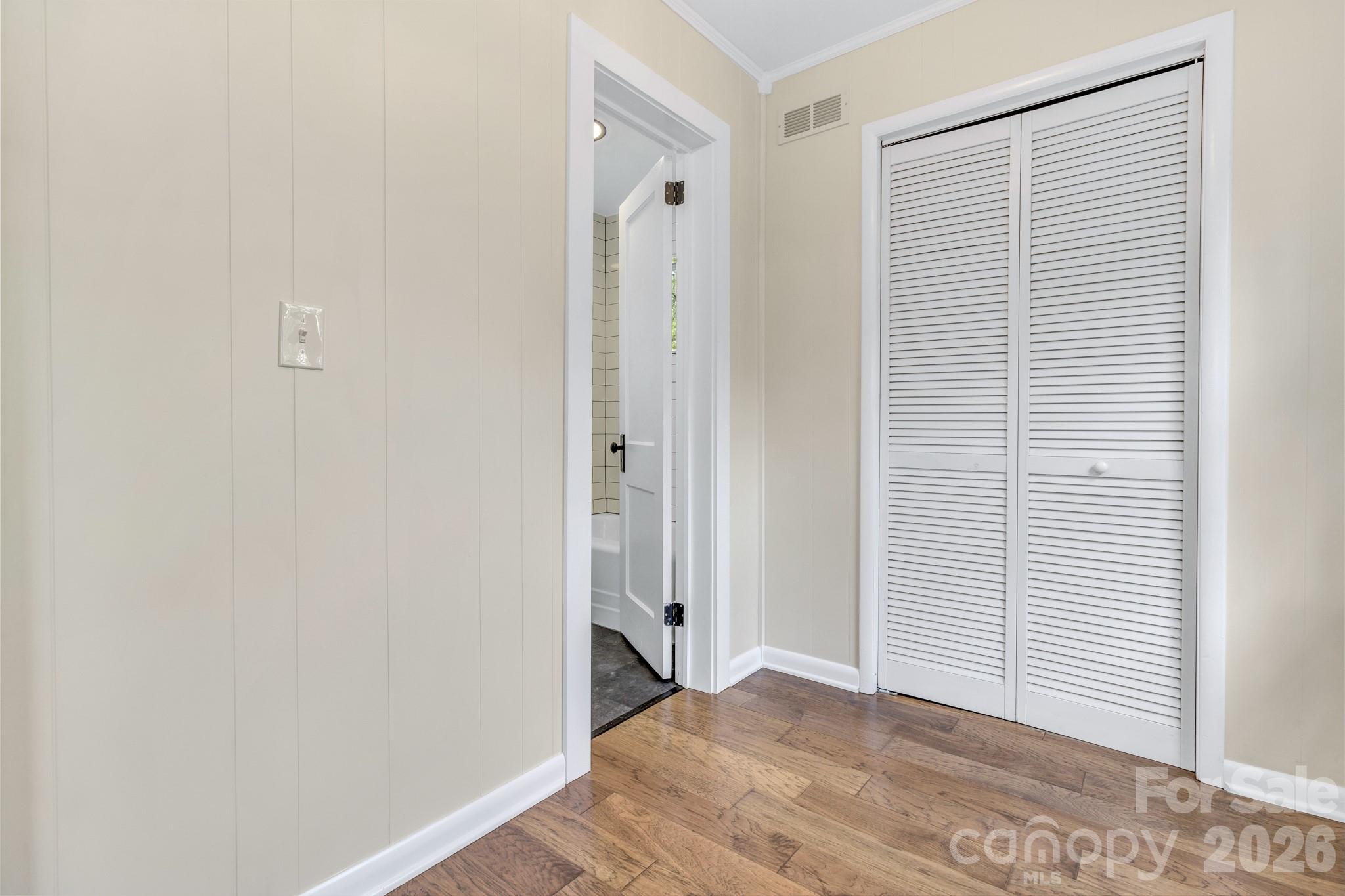 657 Old Fort Road — Fairview