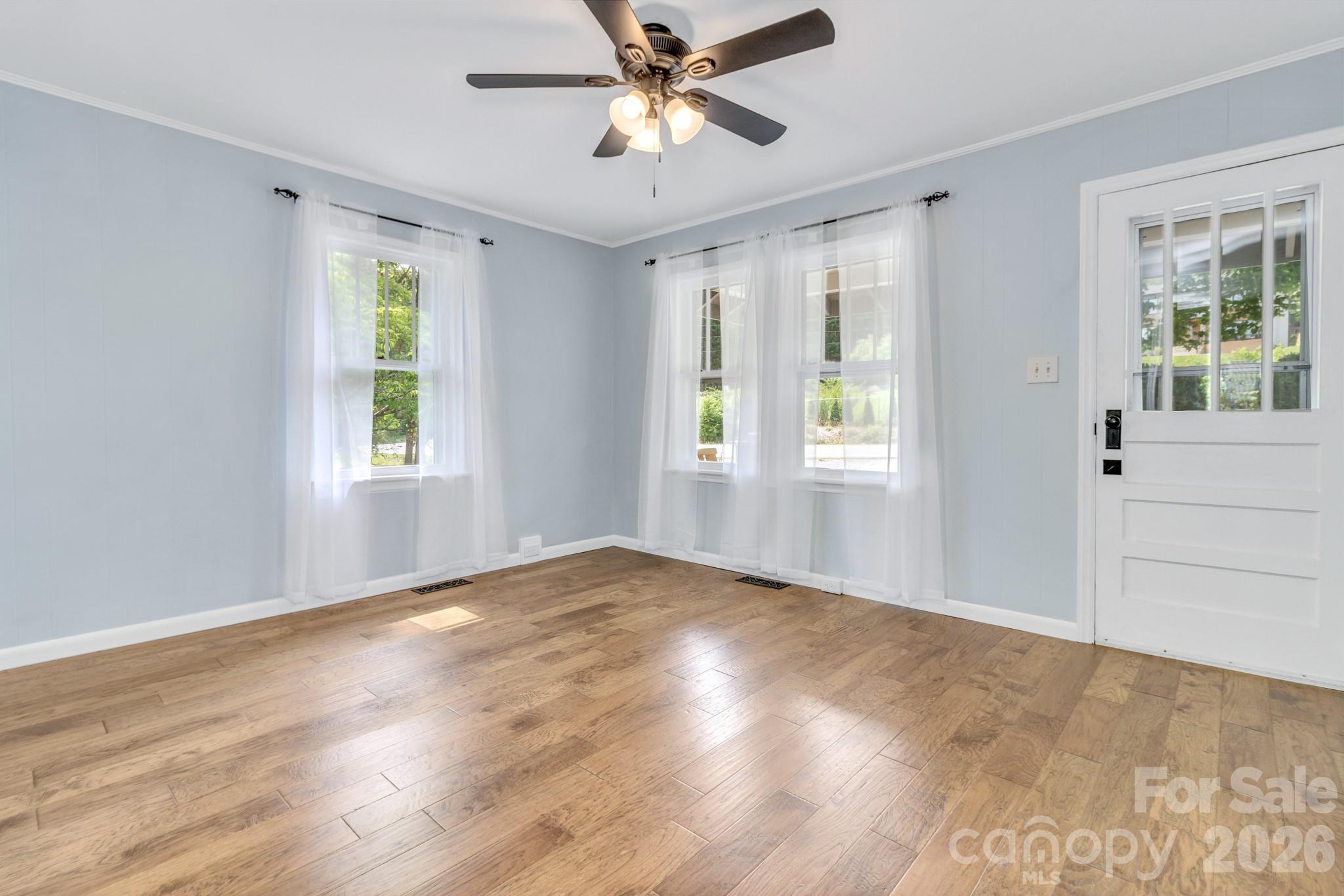 657 Old Fort Road — Fairview