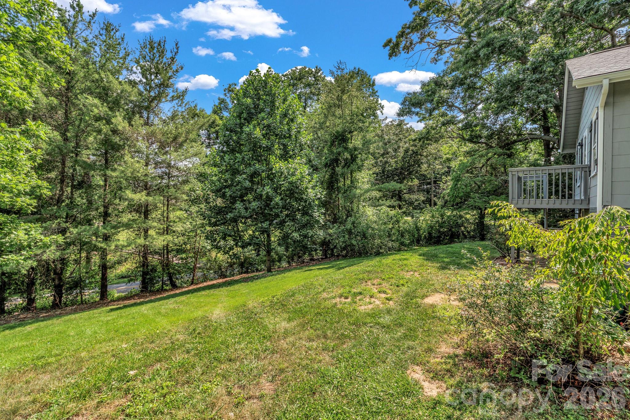 657 Old Fort Road — Fairview