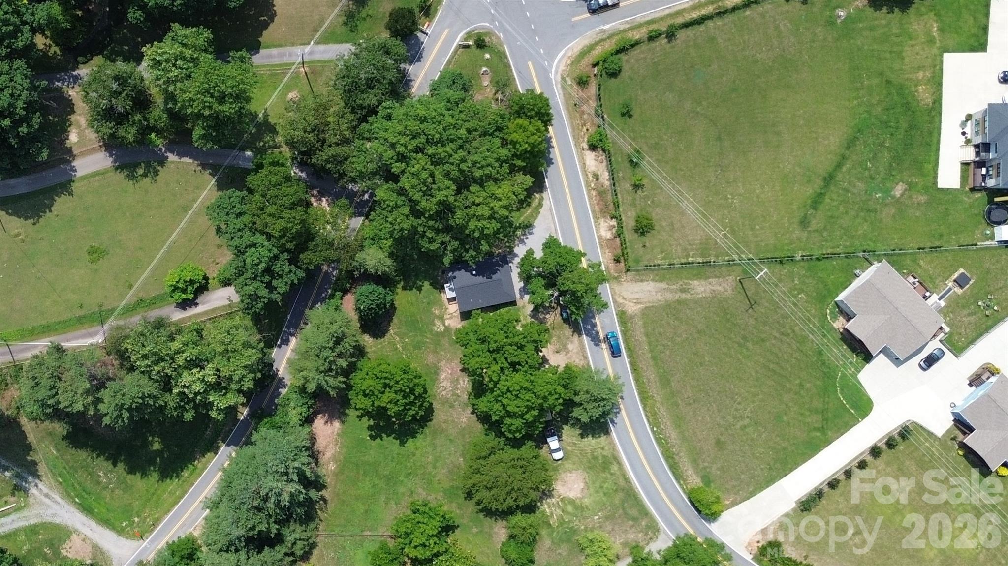 657 Old Fort Road — Fairview